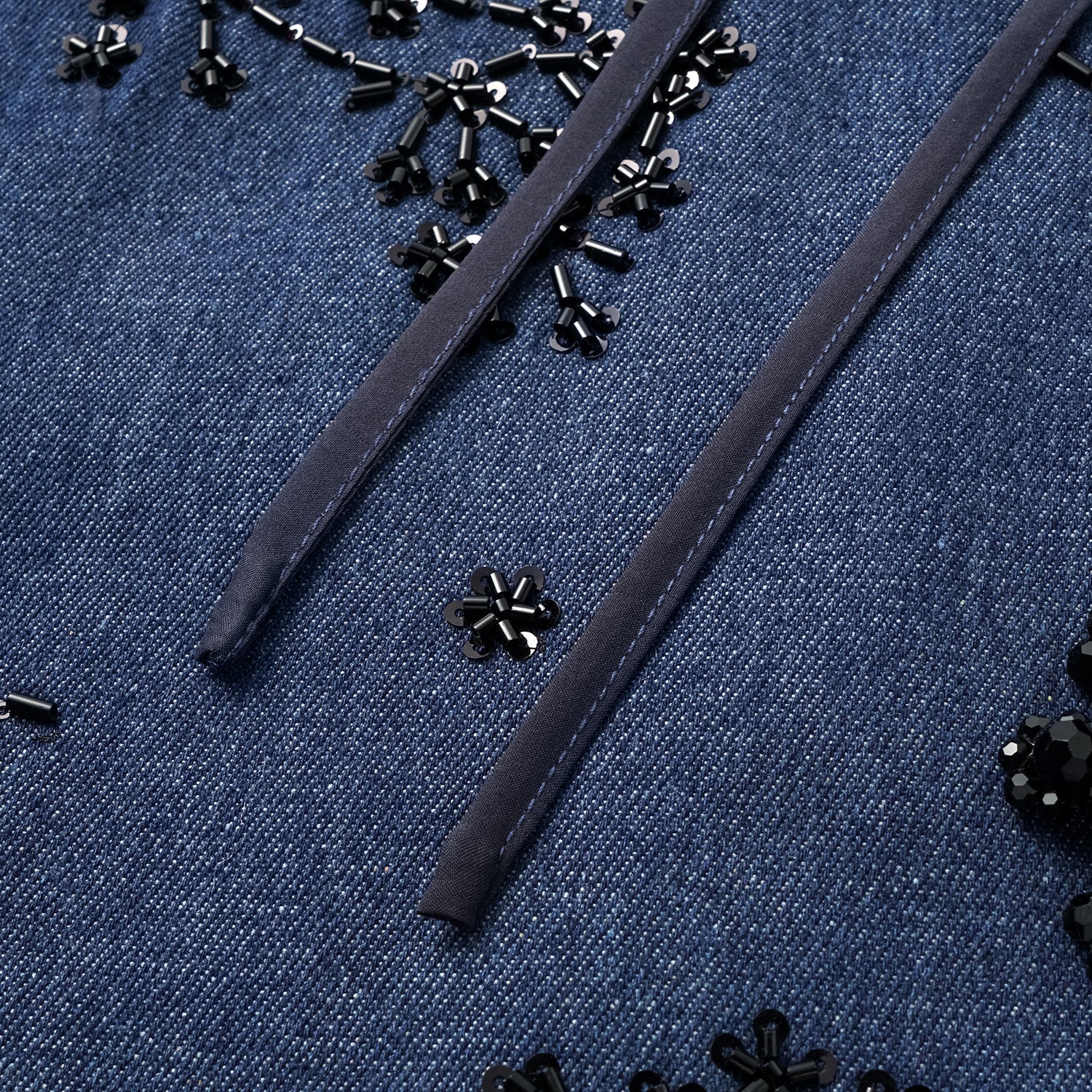 “春意” 義大利珠繡連帽輕國風馬甲背心