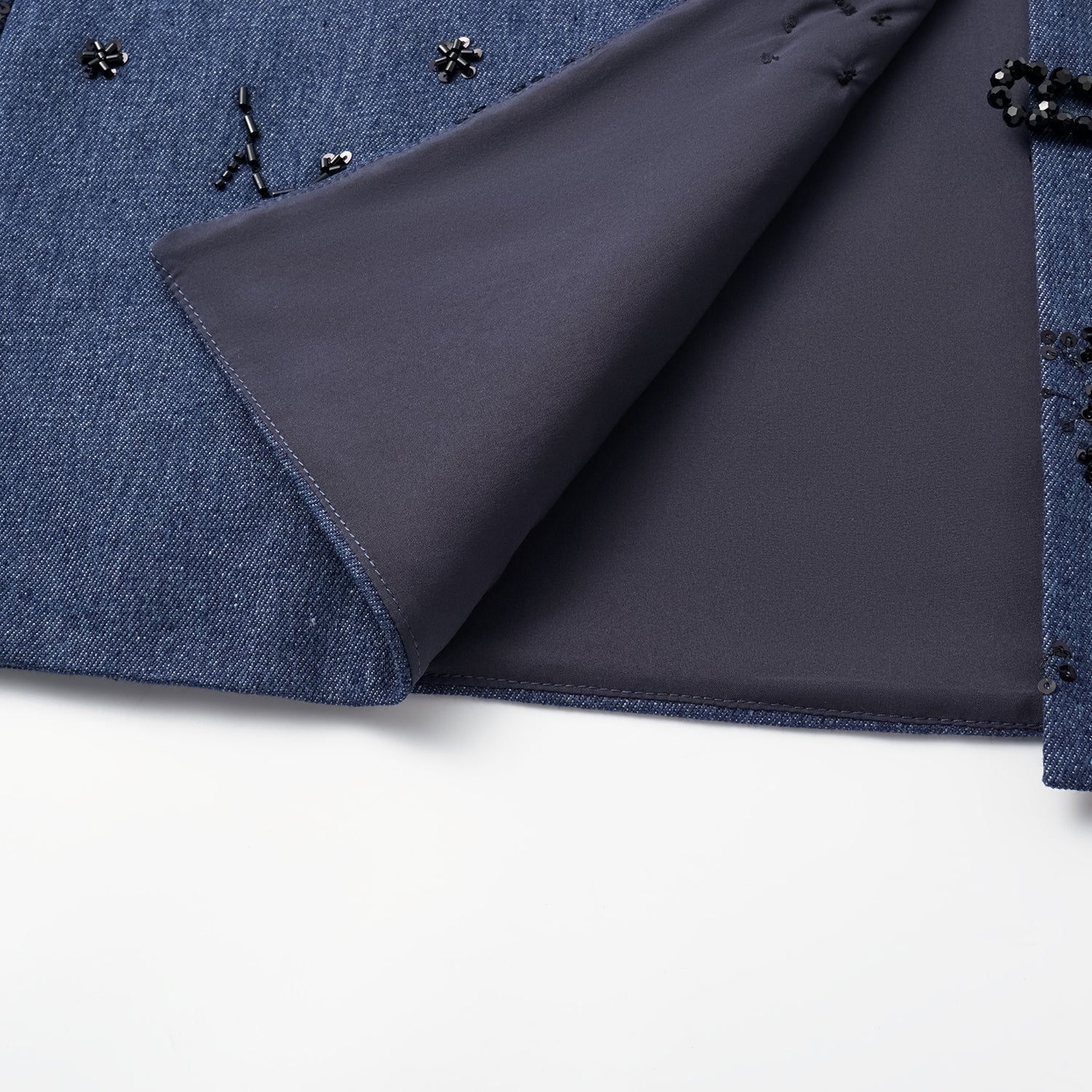 “春意” 義大利珠繡連帽輕國風馬甲背心