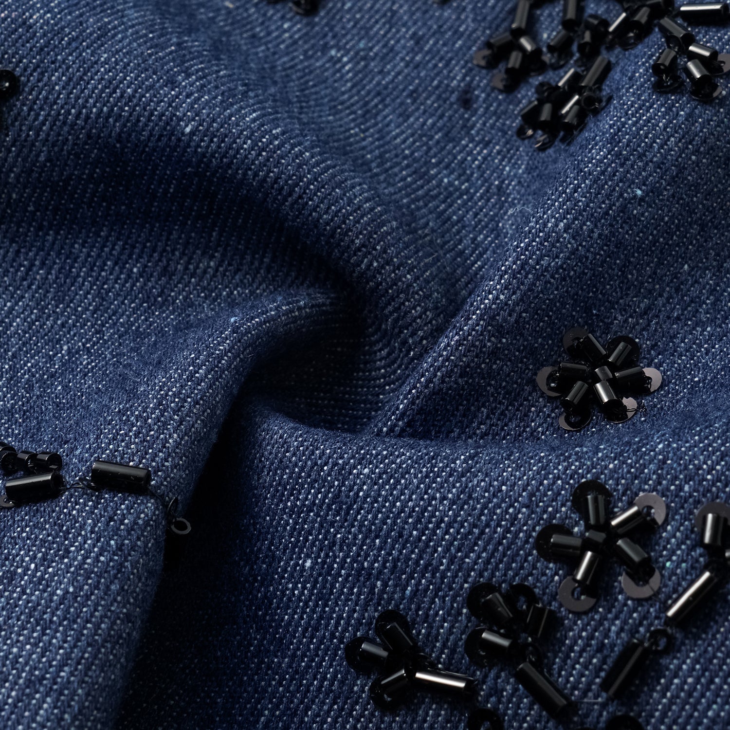 “春意” 義大利珠繡九分褲