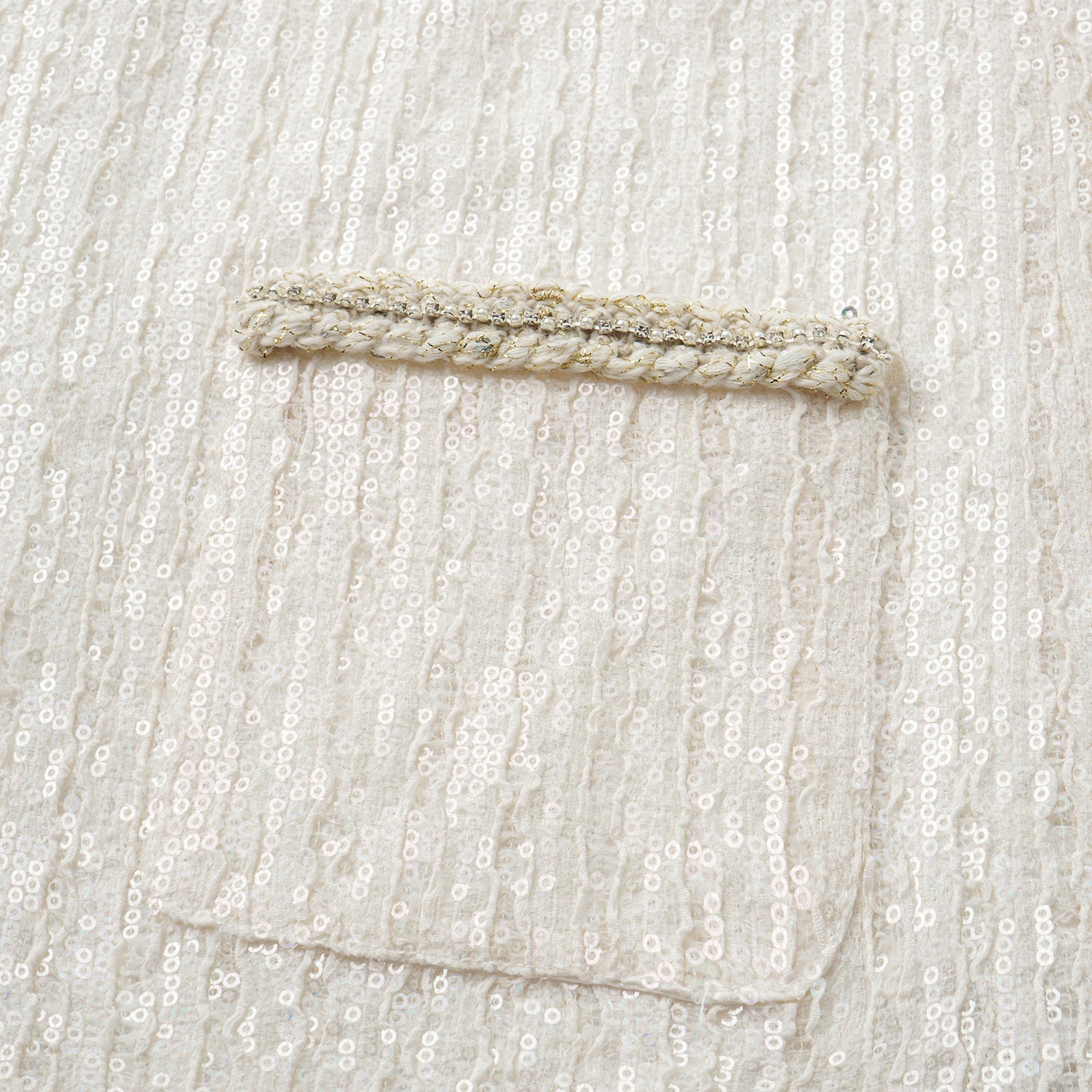 "Weekend at Monaco." 鏤花工藝亮片蕾絲洋裝—Moonlit Luster 盧卡月光