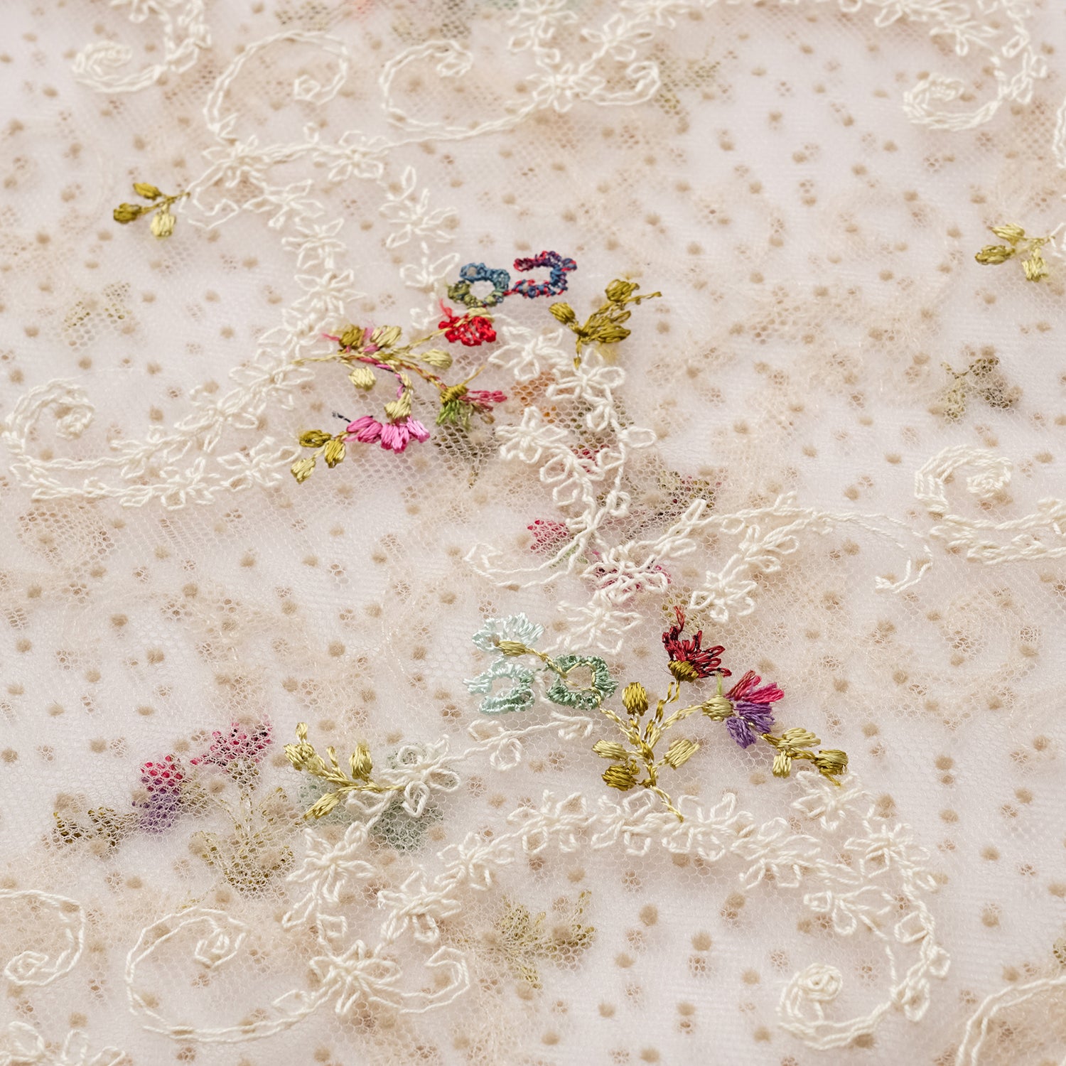 "春裳雅集"法國立體刺繡輕國風蕾絲上衣—Solstice Bloomflare夏夢煙花