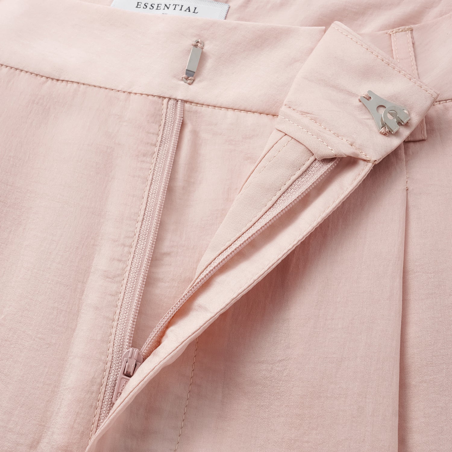 “知性時刻” 天絲緞面雪紡立體剪裁長褲—薔薇粉