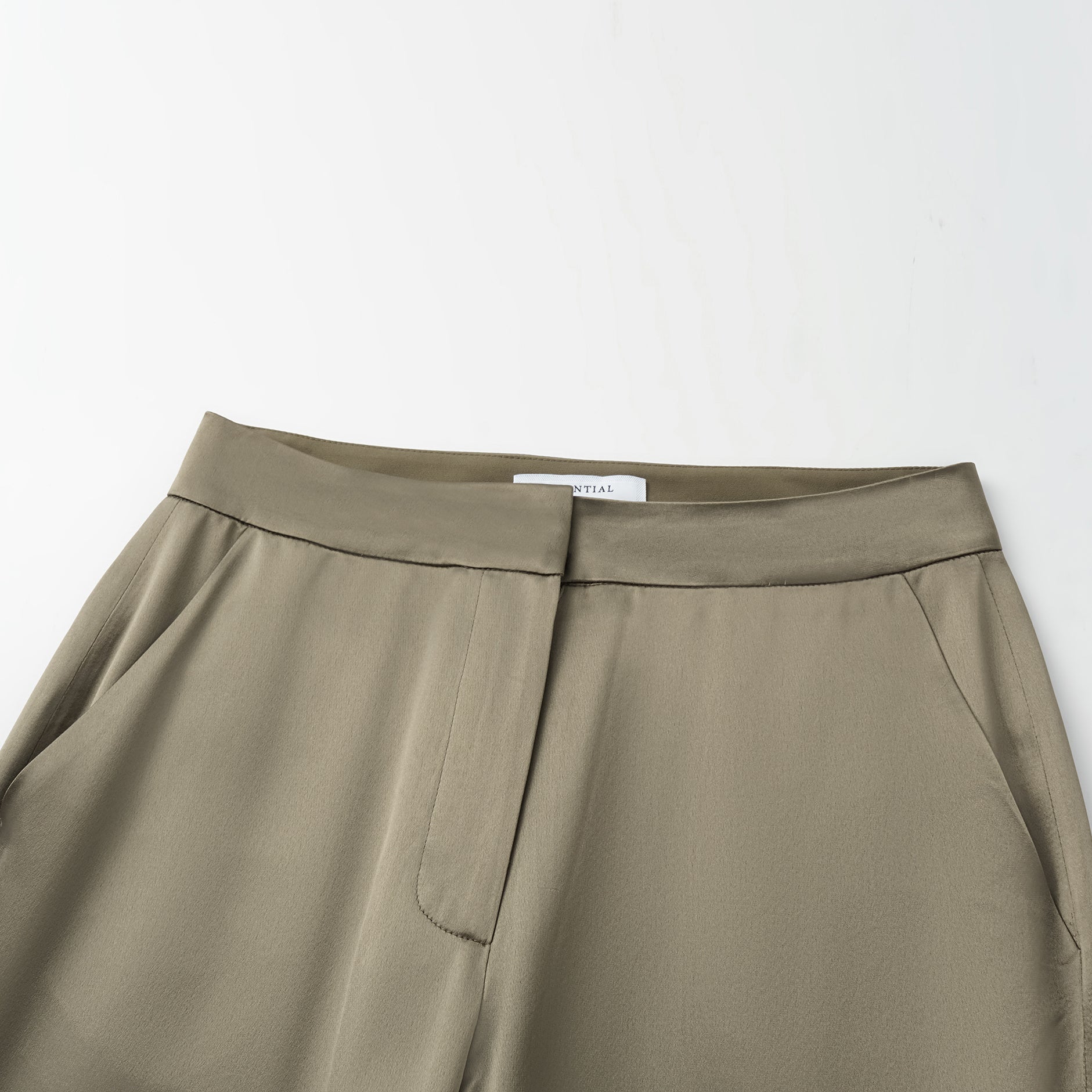 "Imperial Garden Teatime" 緞面醋酸喇叭褲—春綠