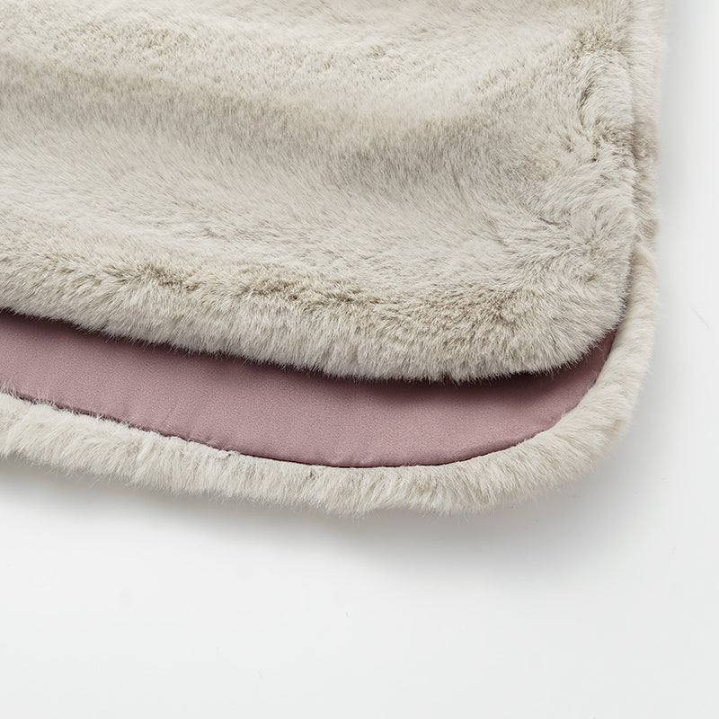 “Imperial Gala” 科技皮草國風馬甲背心—銀藍灰