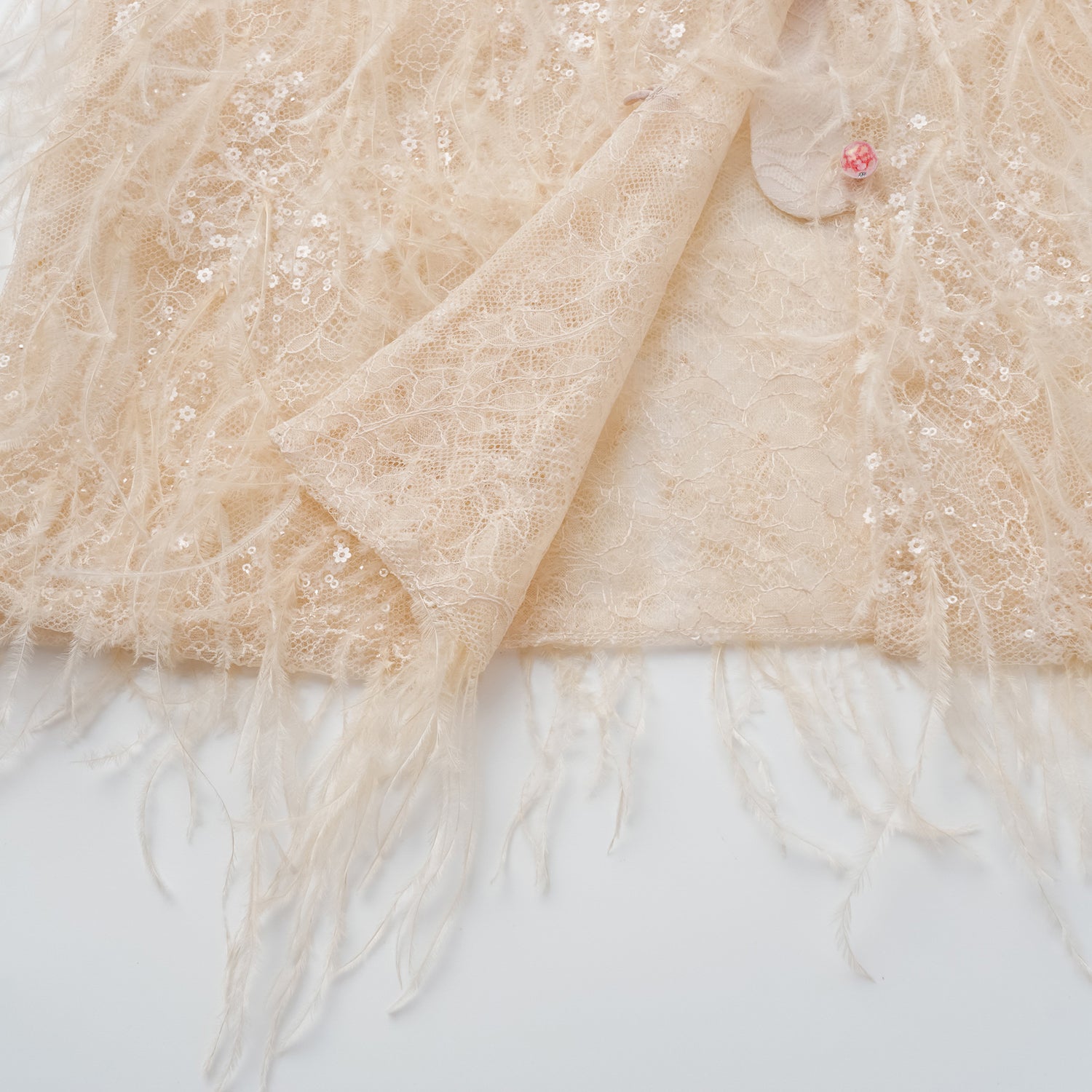 "Imperial Garden Teatime."珠繡羽毛工藝輕國風馬甲背心—Veloura Elixir羽金瑰夏