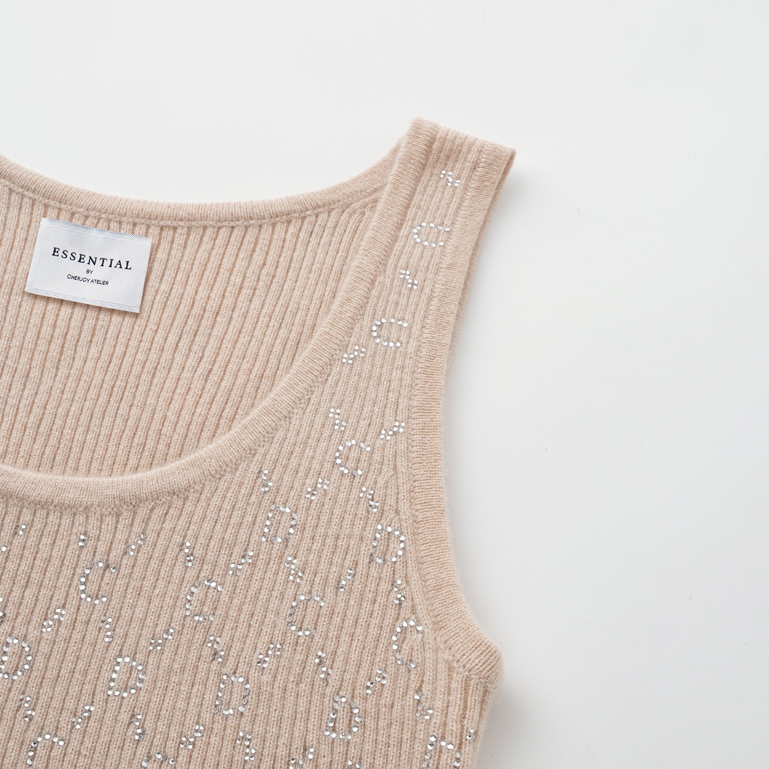 “Autumn Diary” 100% Cashmere立體鑽飾Monogram嵌花針織背心—Almond Cream杏仁奶霜