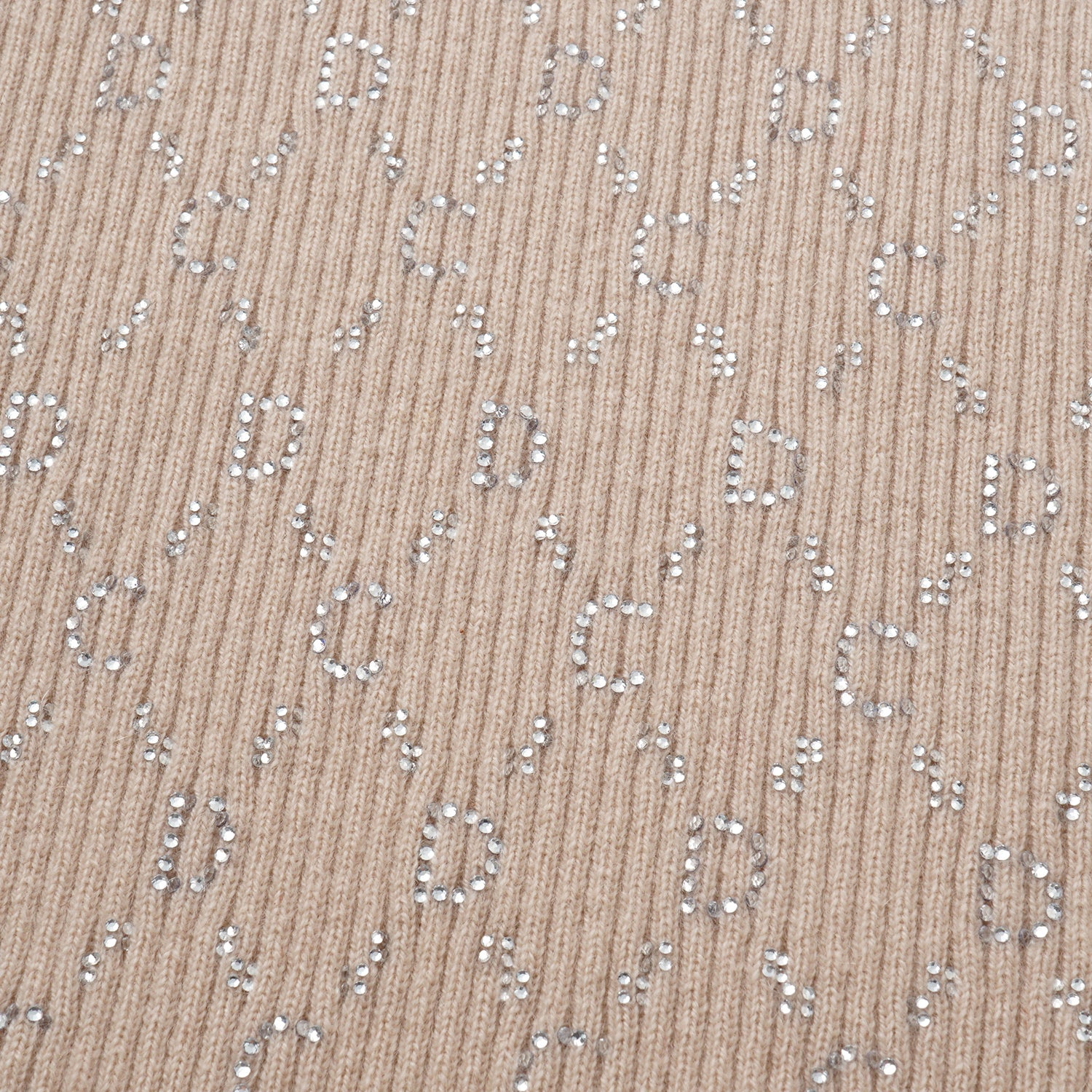 “Autumn Diary” 100% Cashmere立體鑽飾Monogram嵌花針織背心—Almond Cream杏仁奶霜