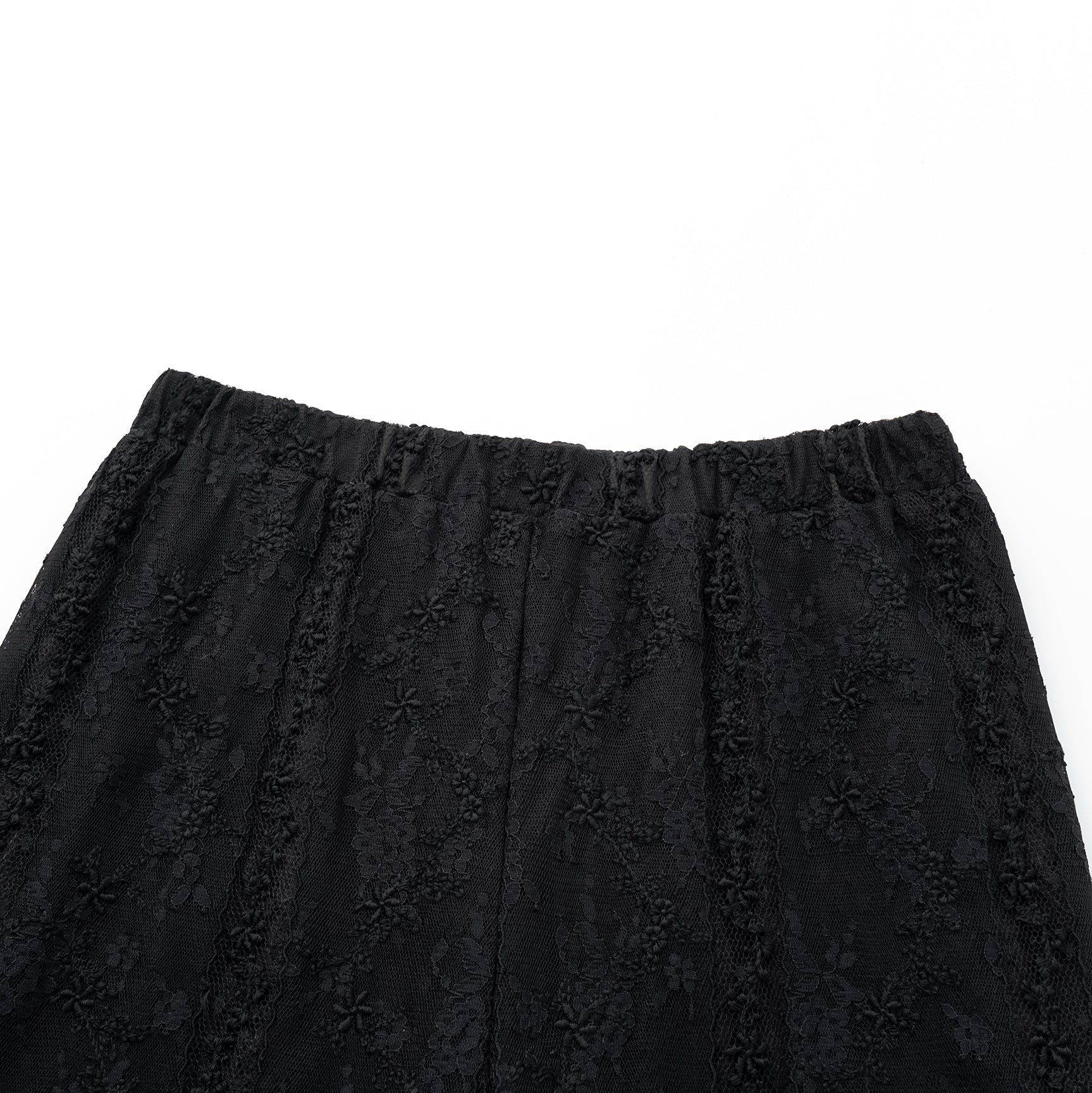 "Quiet Mastery."法國頂級奢華蕾絲長褲—Nocturne 羽黛夜咏