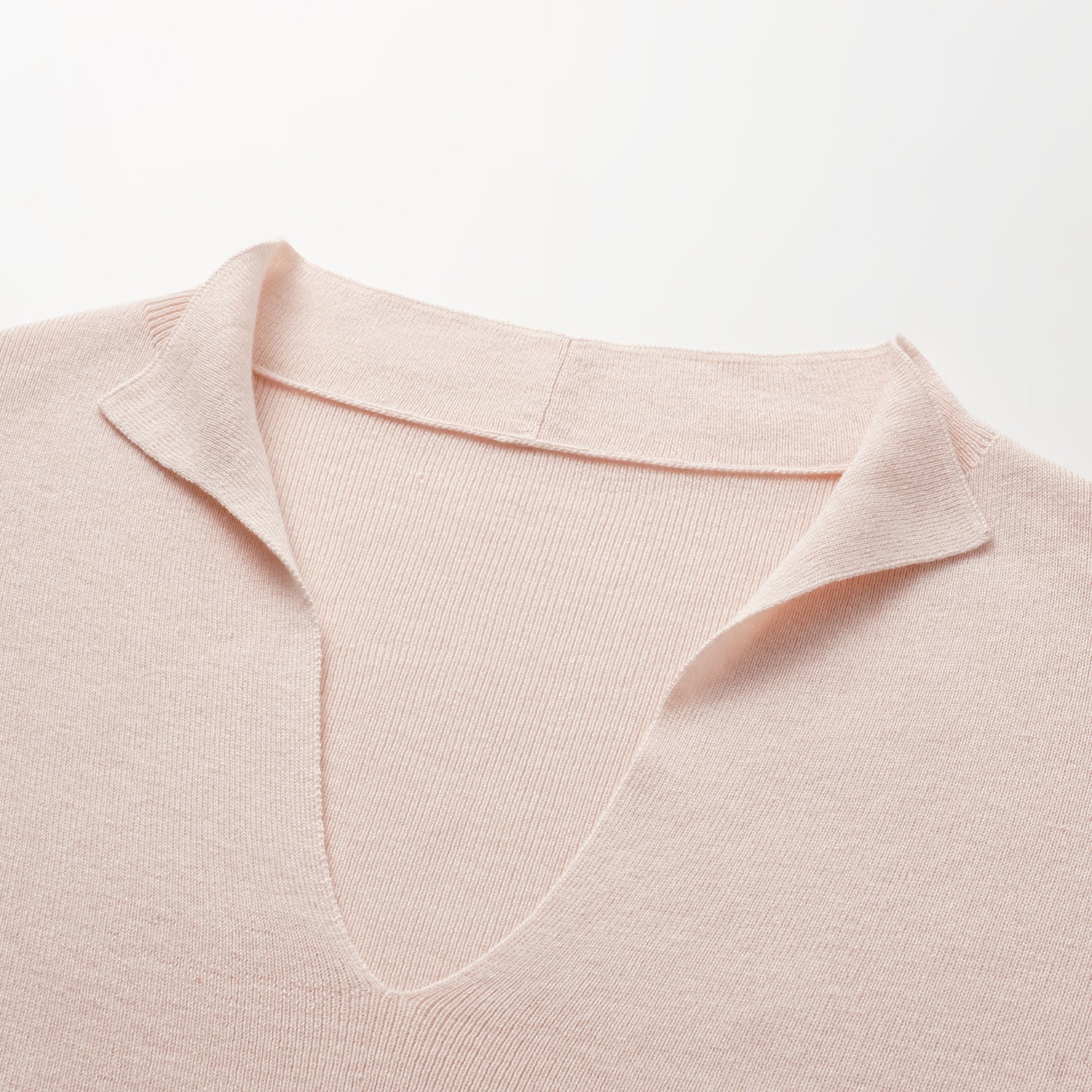 “Spring diary.” Silk Cashmere真絲喀什米爾V領上衣—Rose