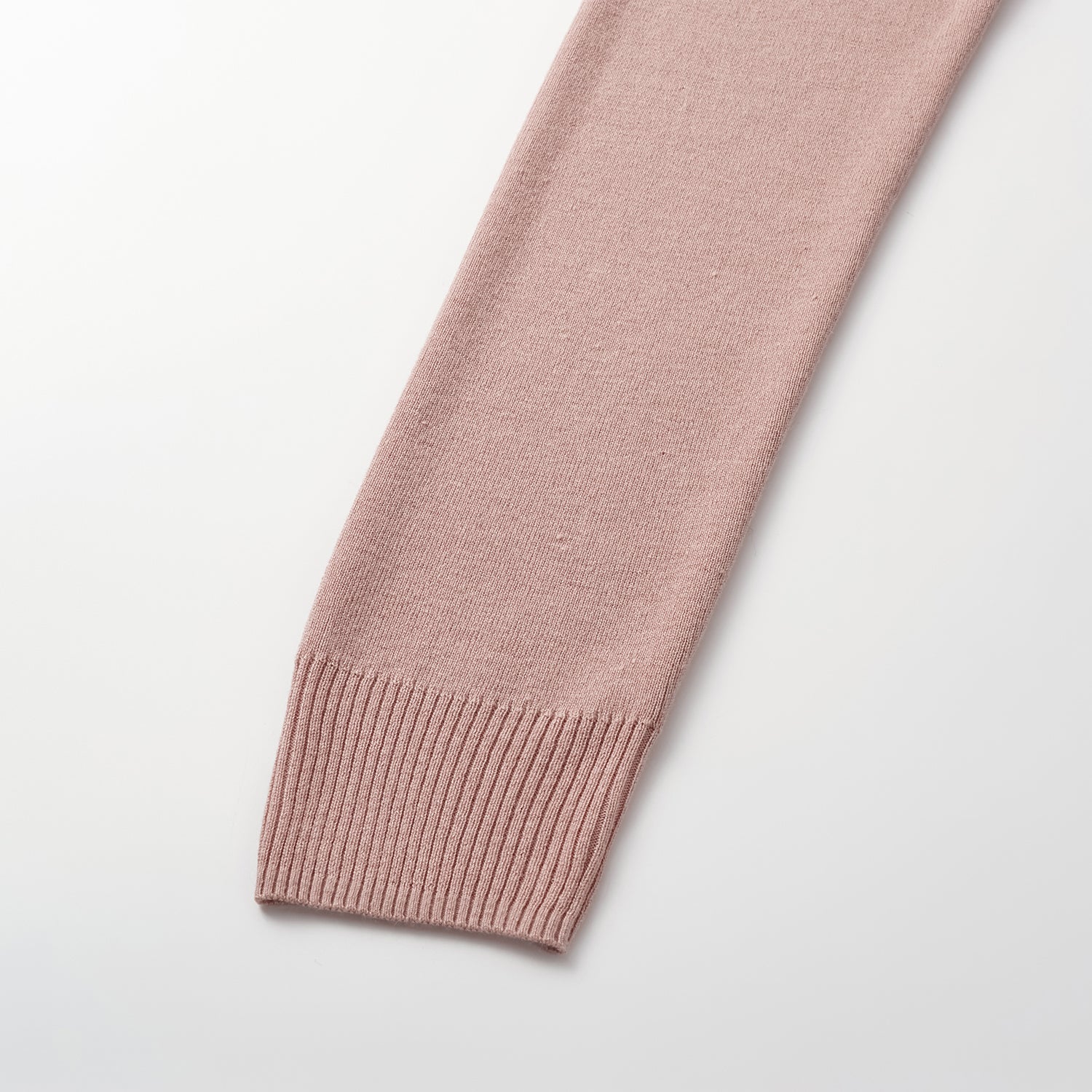 “Spring diary.” Silk Cashmere真絲喀什米爾V領上衣—Dusk