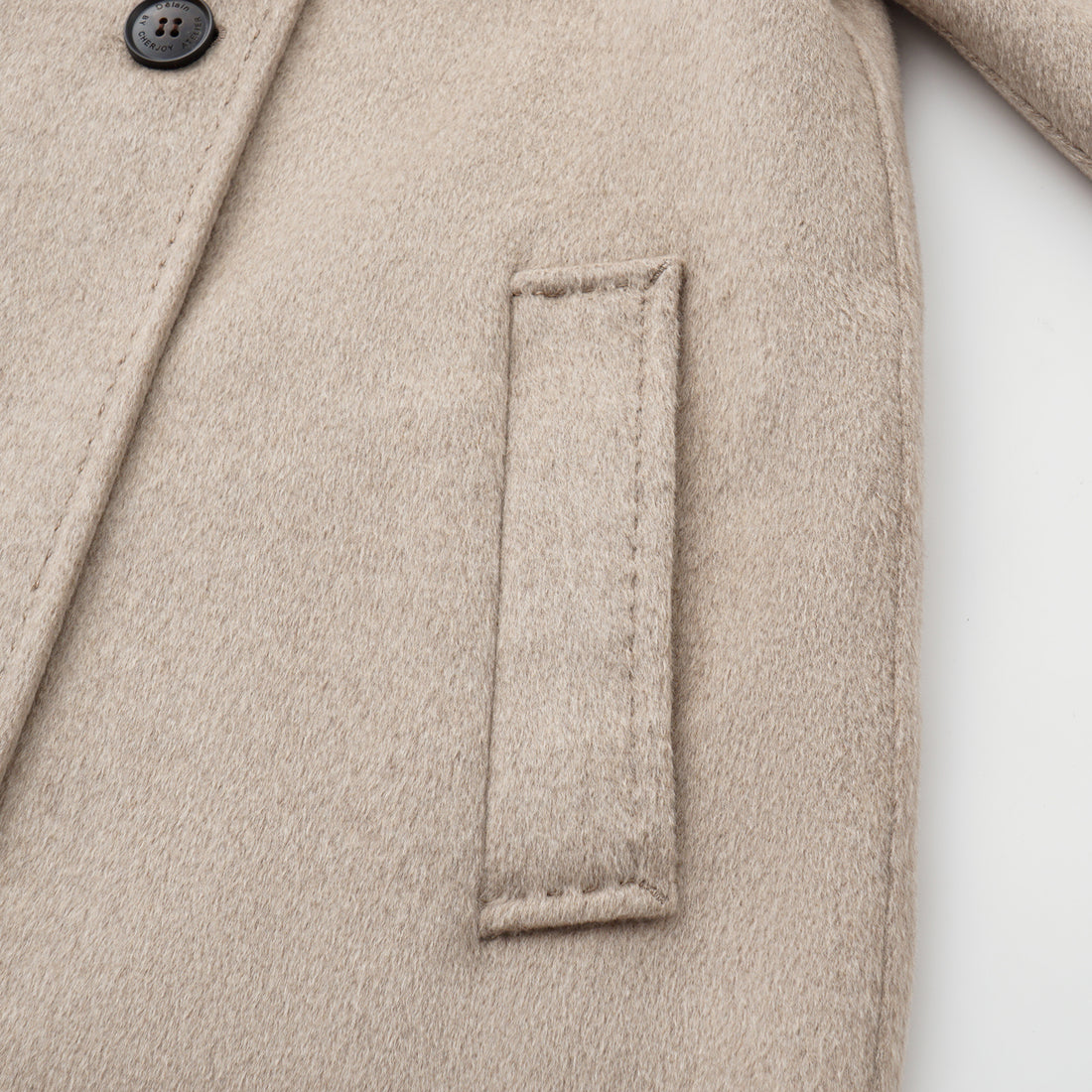 “Winter Diary” 100%Cashmere 雙面超細長絨工藝立領側扣長大衣—Twilight Sand 初冬暖砂