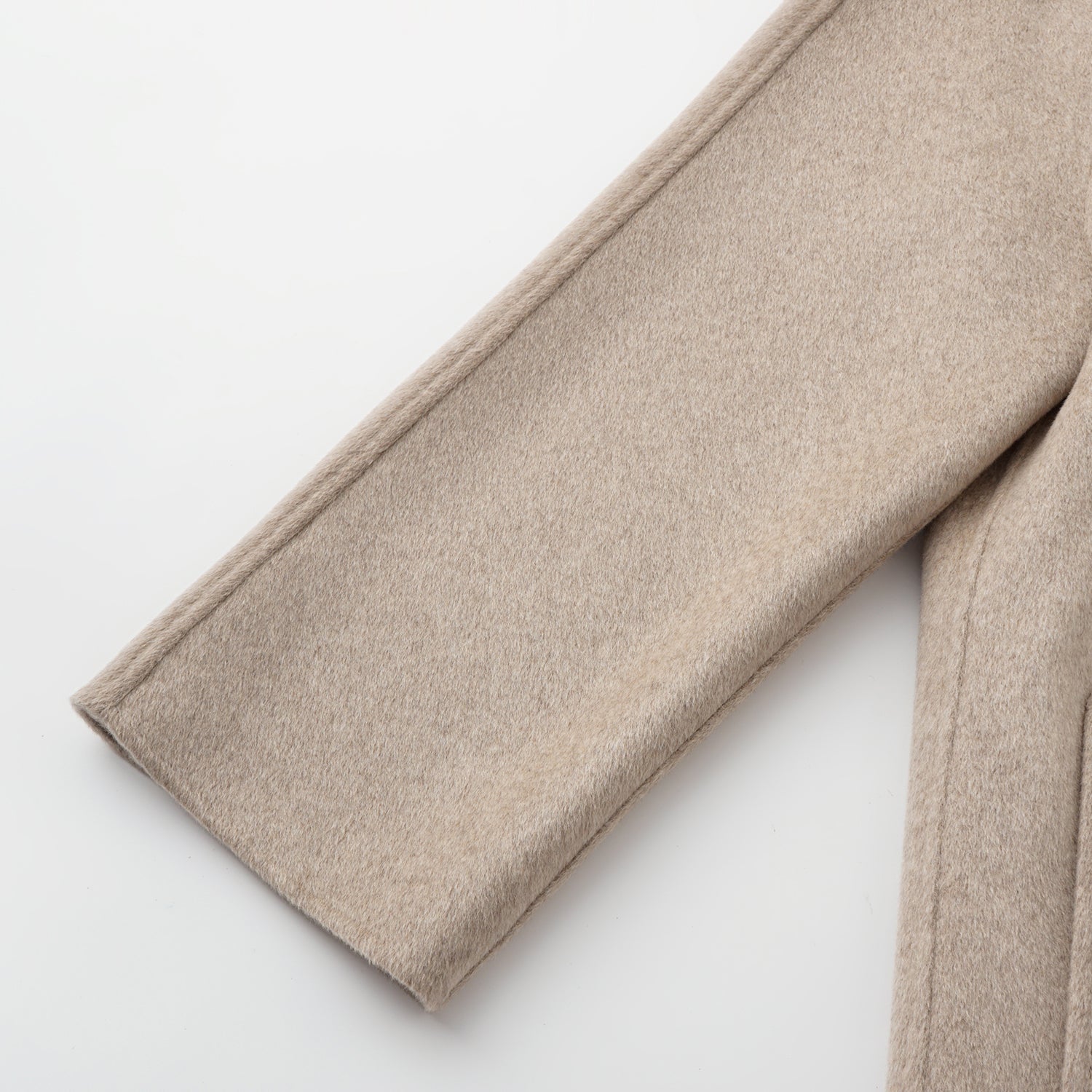 “Winter Diary” 100%Cashmere 雙面超細長絨工藝立領側扣長大衣—Twilight Sand 初冬暖砂