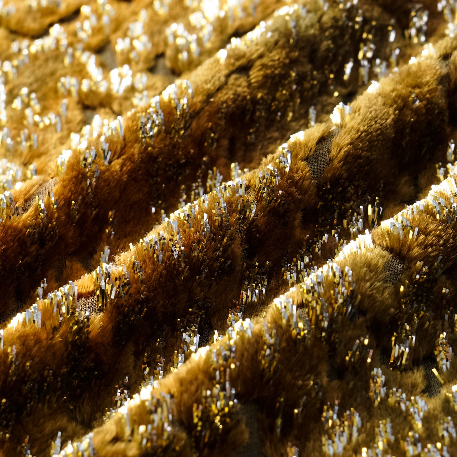 "Imperial Garden Teatime” 真絲絲絨國風背心—暮秋琥珀