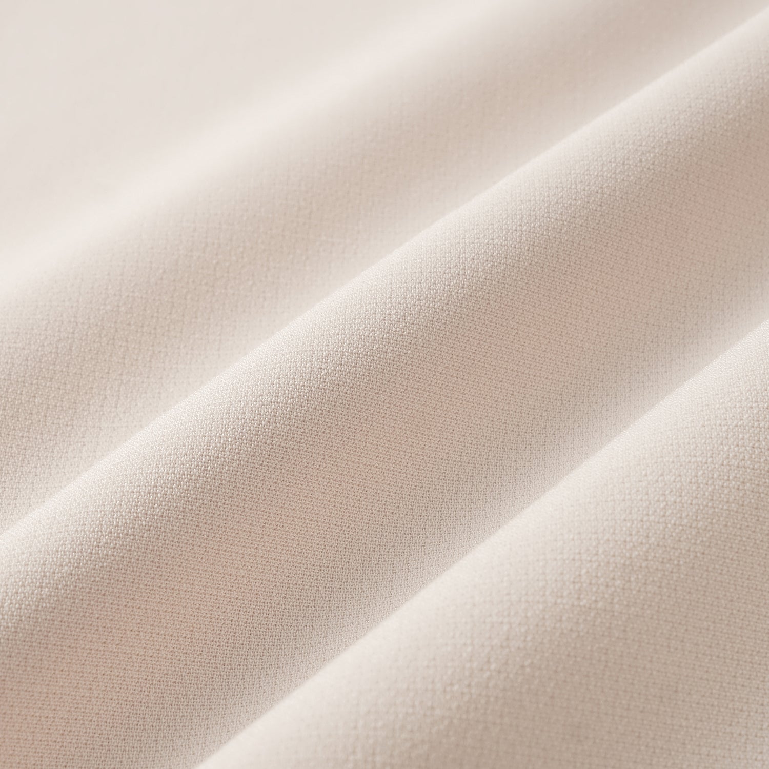 “Easy-go Chic” 肌理醋酸西裝罩衫/短褲套裝—Beige