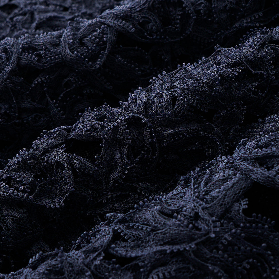 “Sloane Ave."繞畫織藝鏤花蕾絲短褲—Indigo Ballad布爾藍調