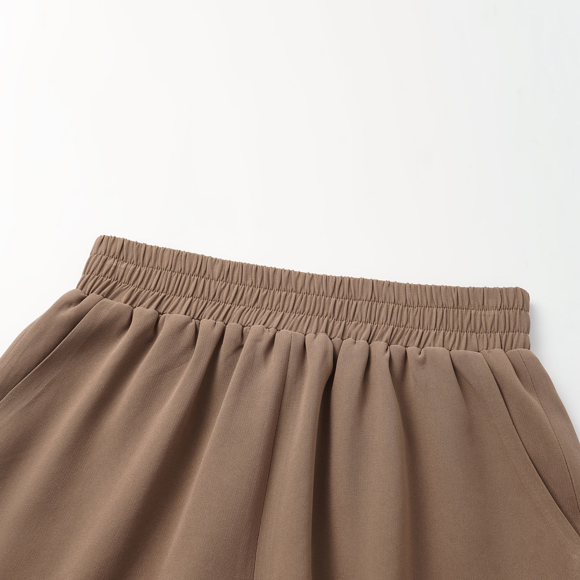 “Easy-go Chic” 肌理醋酸西裝罩衫/短褲套裝—Mocca