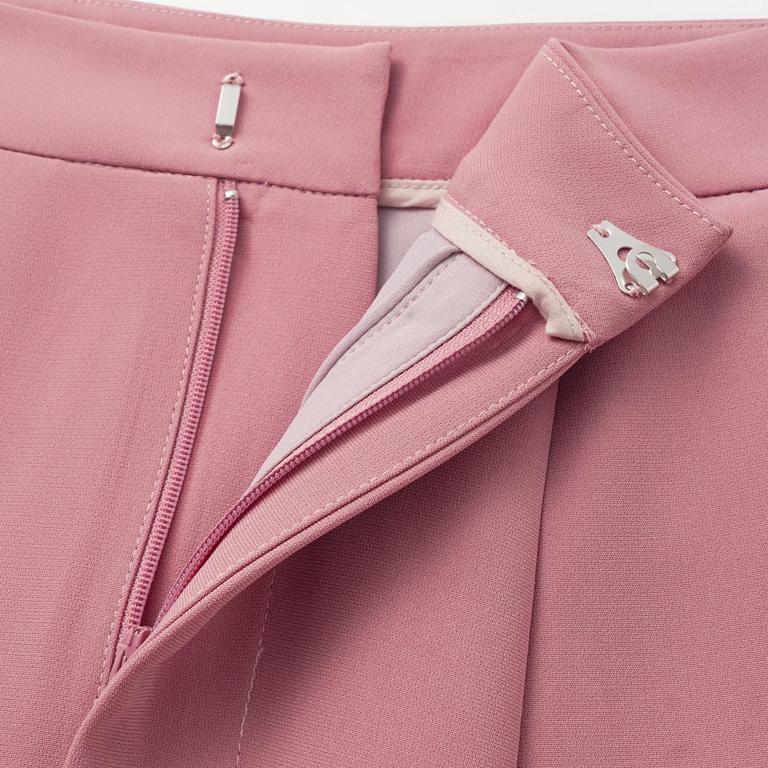 “Easy-go Chic” 肌理醋酸立體剪裁寬褲—Dusk