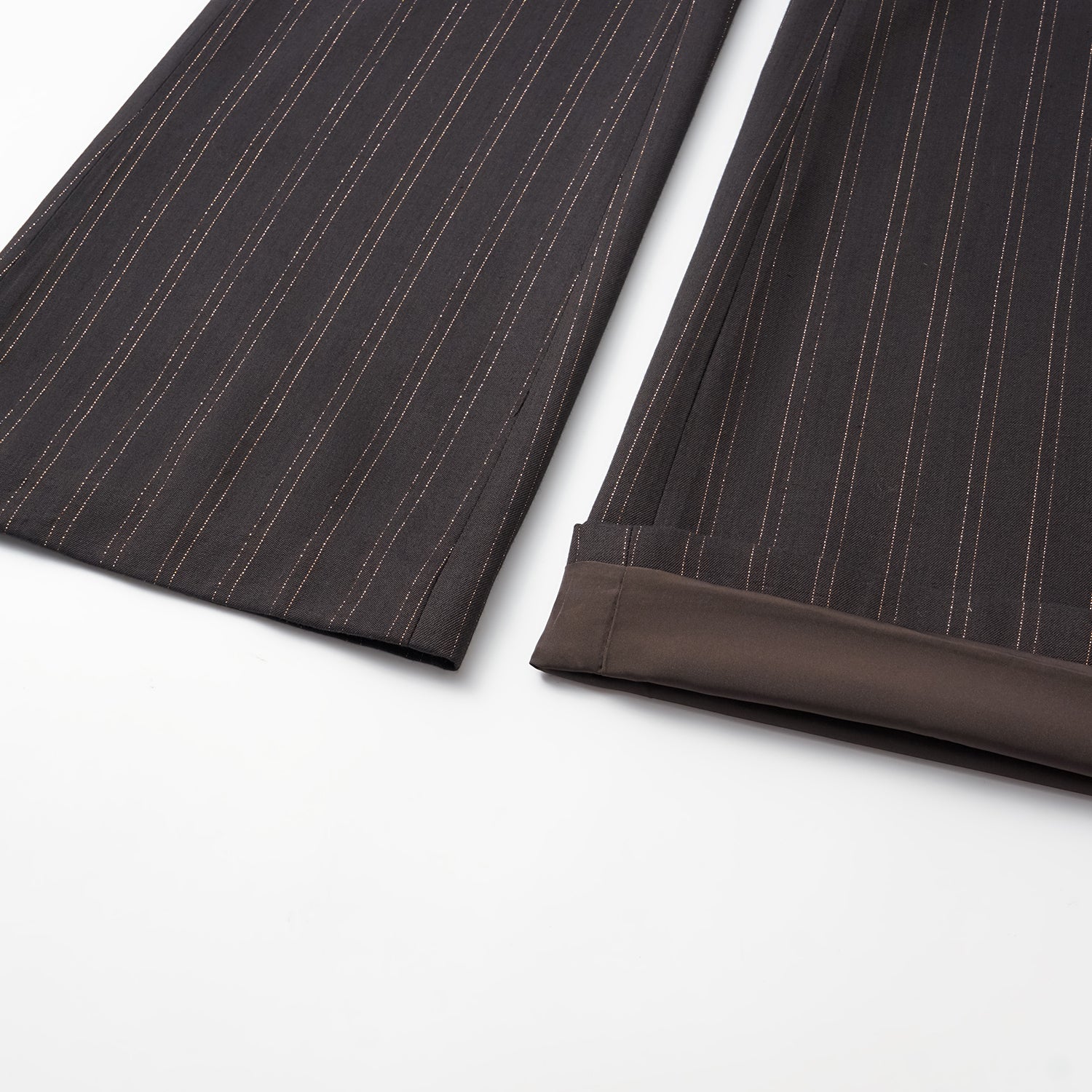 "Speak Sleek." 義大利織金工藝直條喇叭褲—Ink