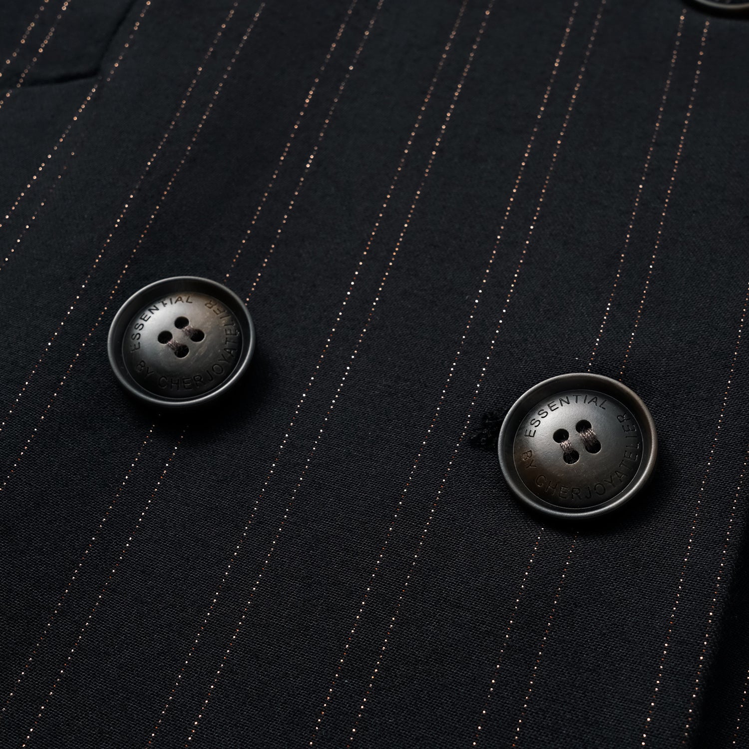 "Speak Sleek." 義大利織金工藝直條立體剪裁西裝外套—Indigo