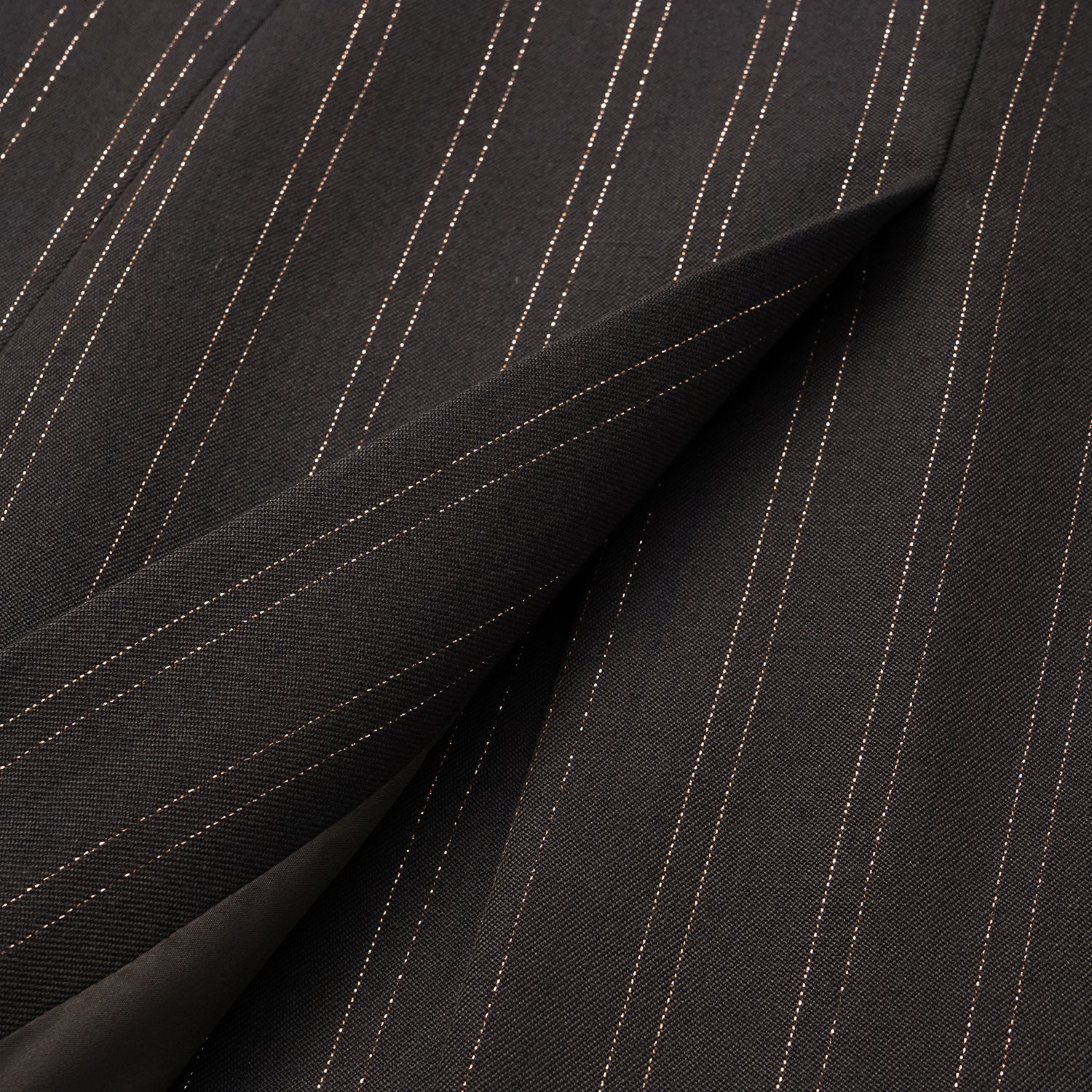 "Speak Sleek." 義大利織金工藝直條oversized西裝外套—InK