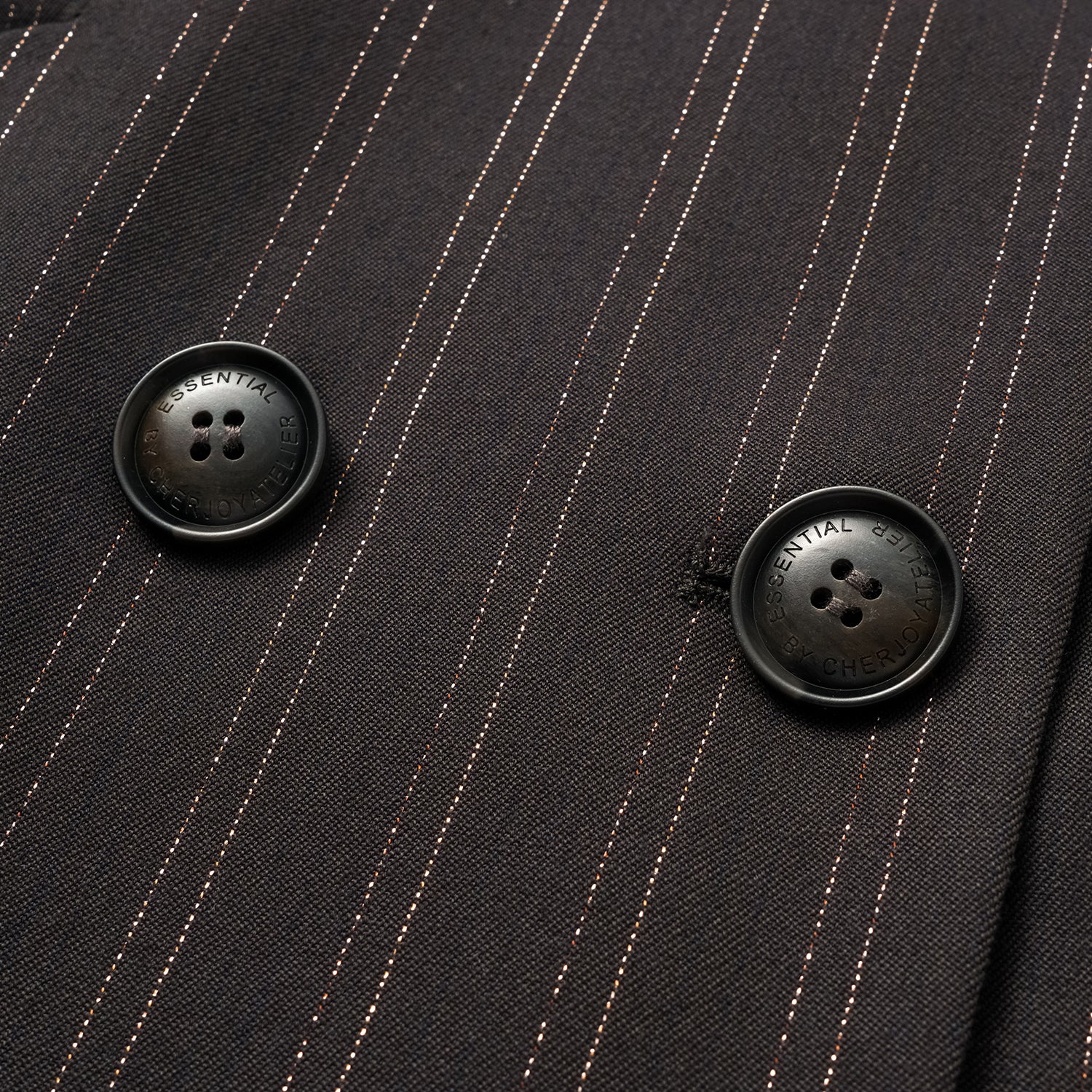 "Speak Sleek." 義大利織金工藝直條立體剪裁西裝外套—Ink