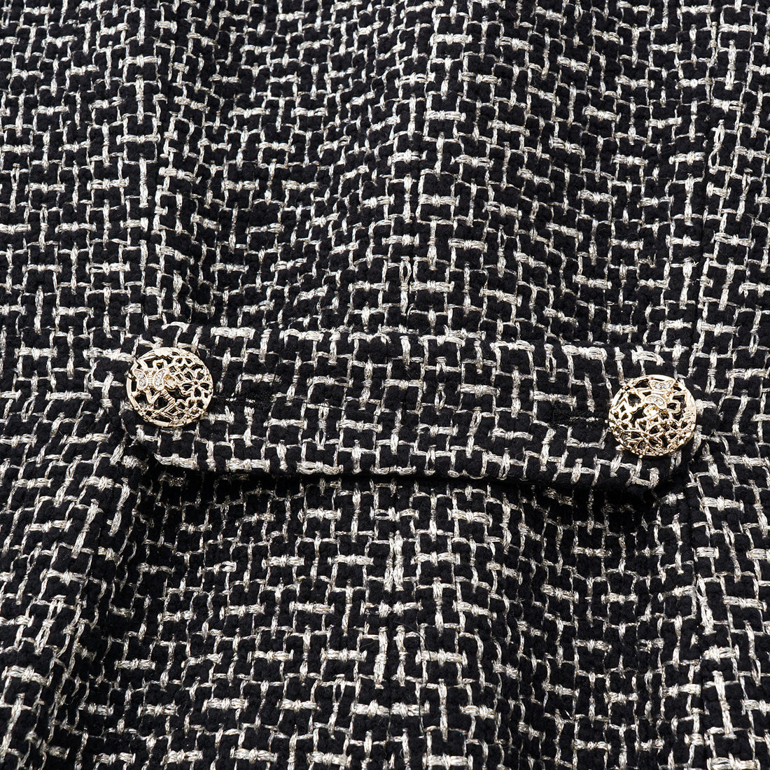 "Chelsea Citywalk." 羊毛真絲立體築理銀織花呢修身馬甲背心洋裝—Woolf Noir吳爾芙之影