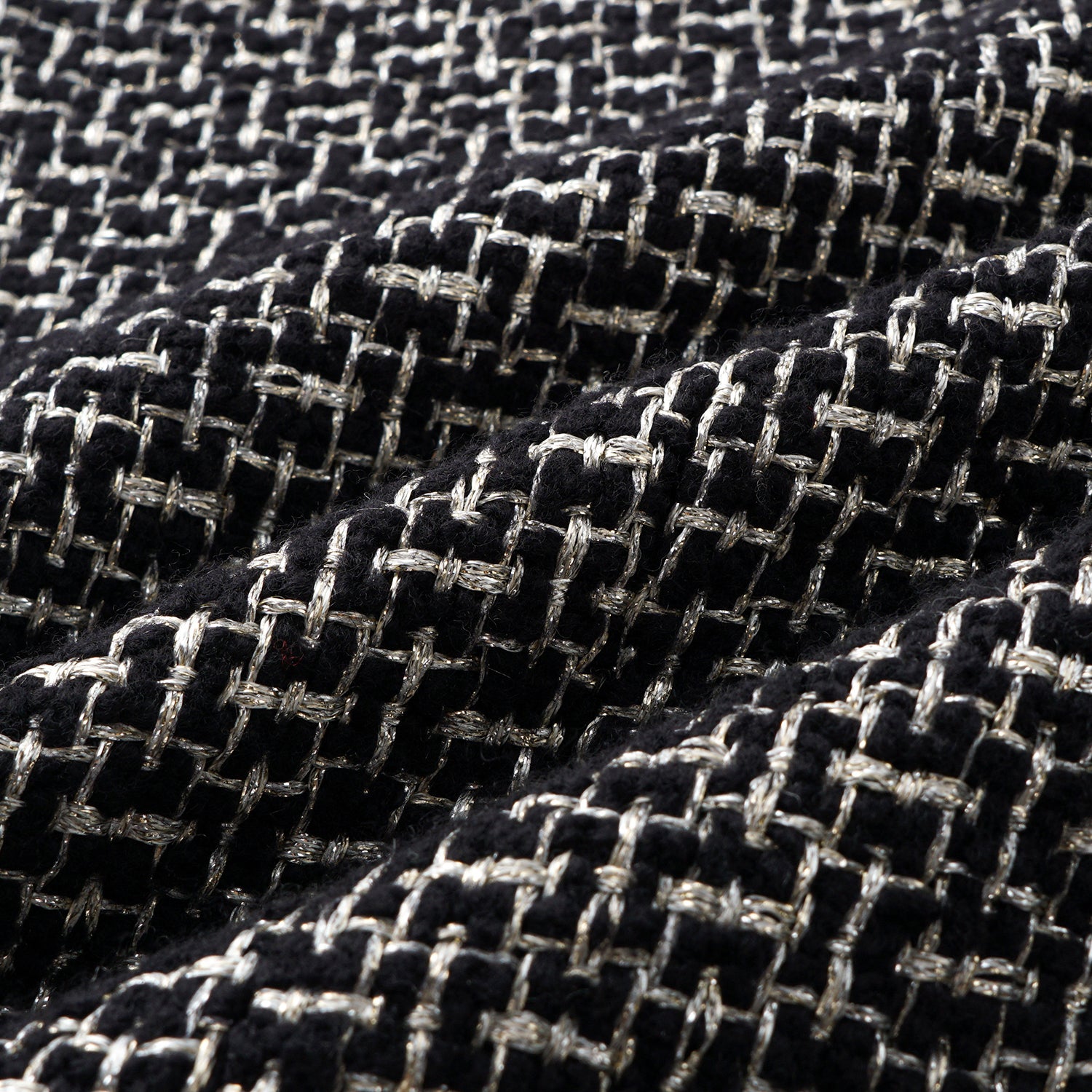 "Chelsea Citywalk." 羊毛真絲立體築理銀織花呢修身馬甲背心洋裝—Woolf Noir吳爾芙之影