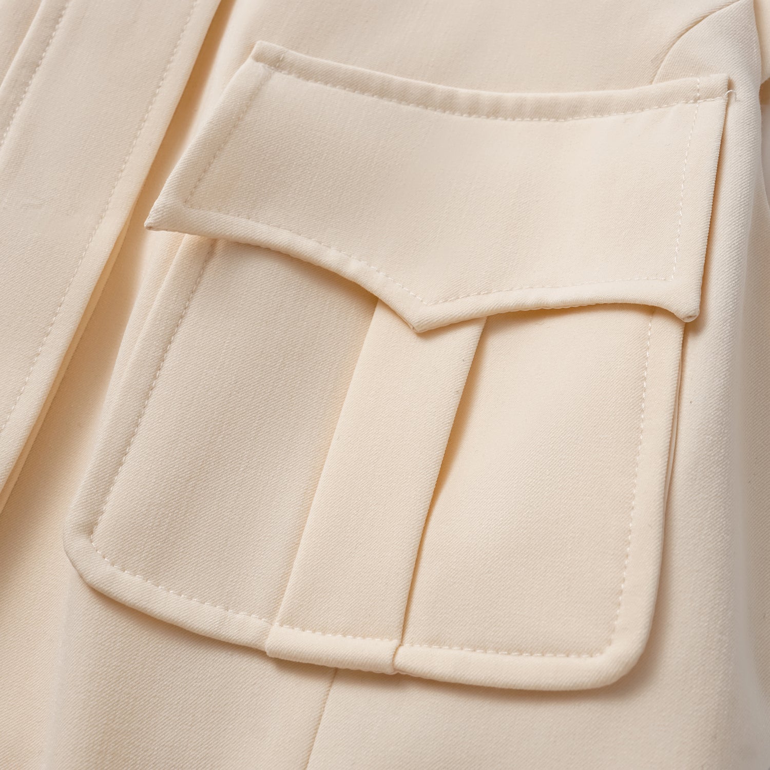 "Weekend at Monaco." 義大利肌理面料狩獵馬甲背心—Beige