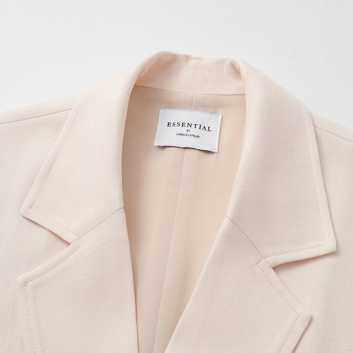 "Weekend at Monaco." 特殊絲竹肌理工藝醋酸背心—Ivory