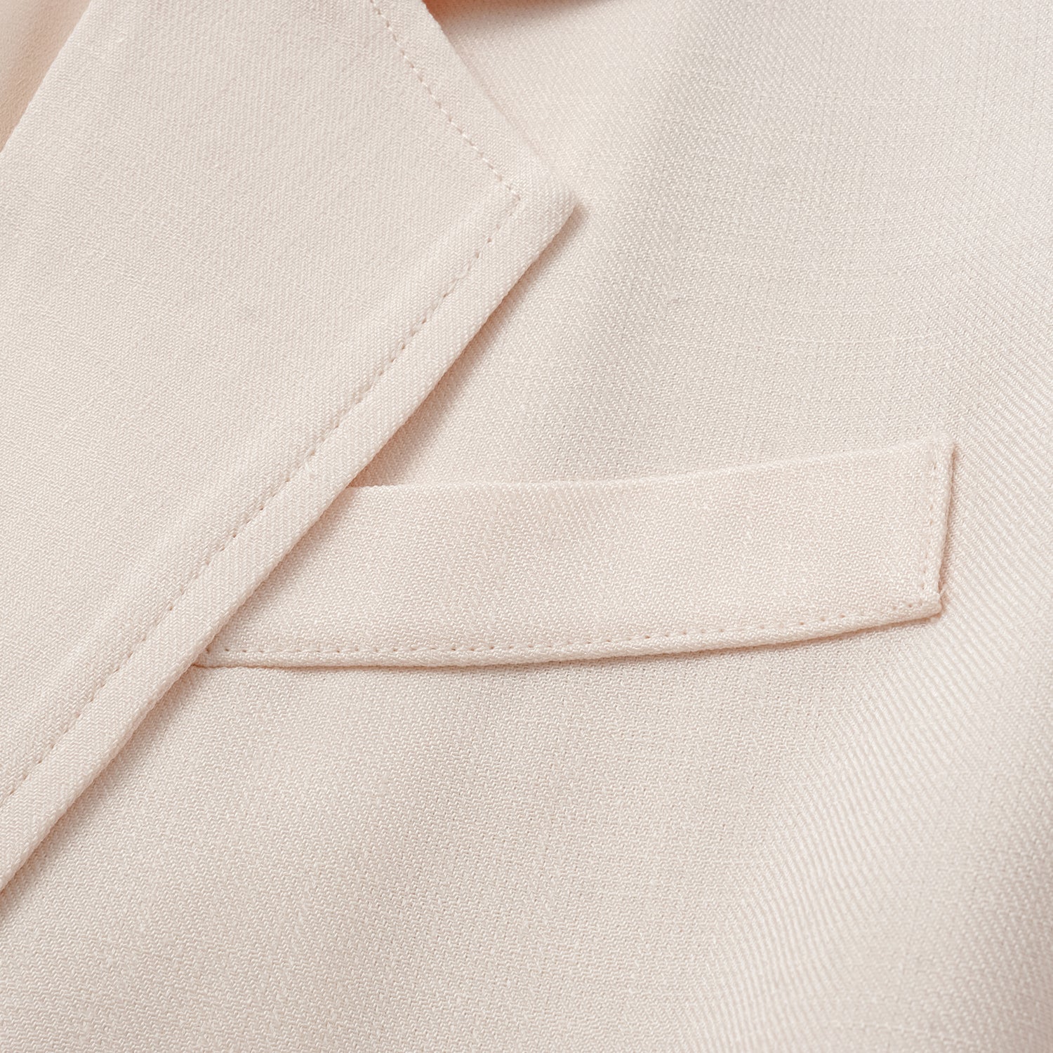 "Weekend at Monaco." 特殊絲竹肌理工藝醋酸背心—Ivory