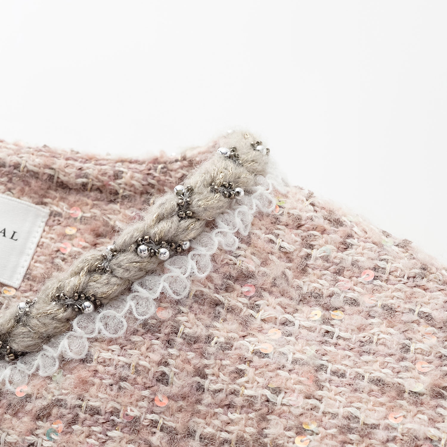 “Chelsea tea time.” 經典No.6花呢外套—Pink marshmallow