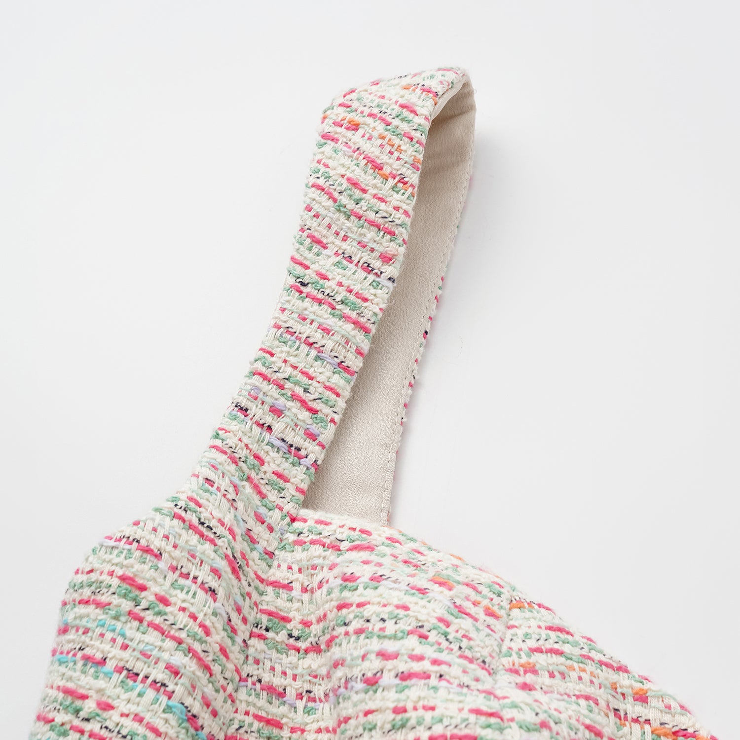 "Arcade of CherJoy Atelier."  法國夏日輕薄花呢立體剪裁修身桃心領洋裝—Tutti Frutti