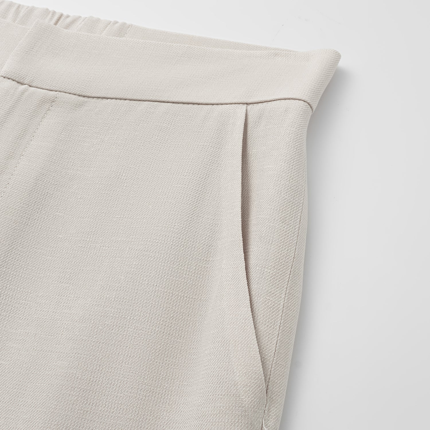 "Weekend at Monaco." 特殊絲竹肌理工藝醋酸休閒喇叭褲—Beige