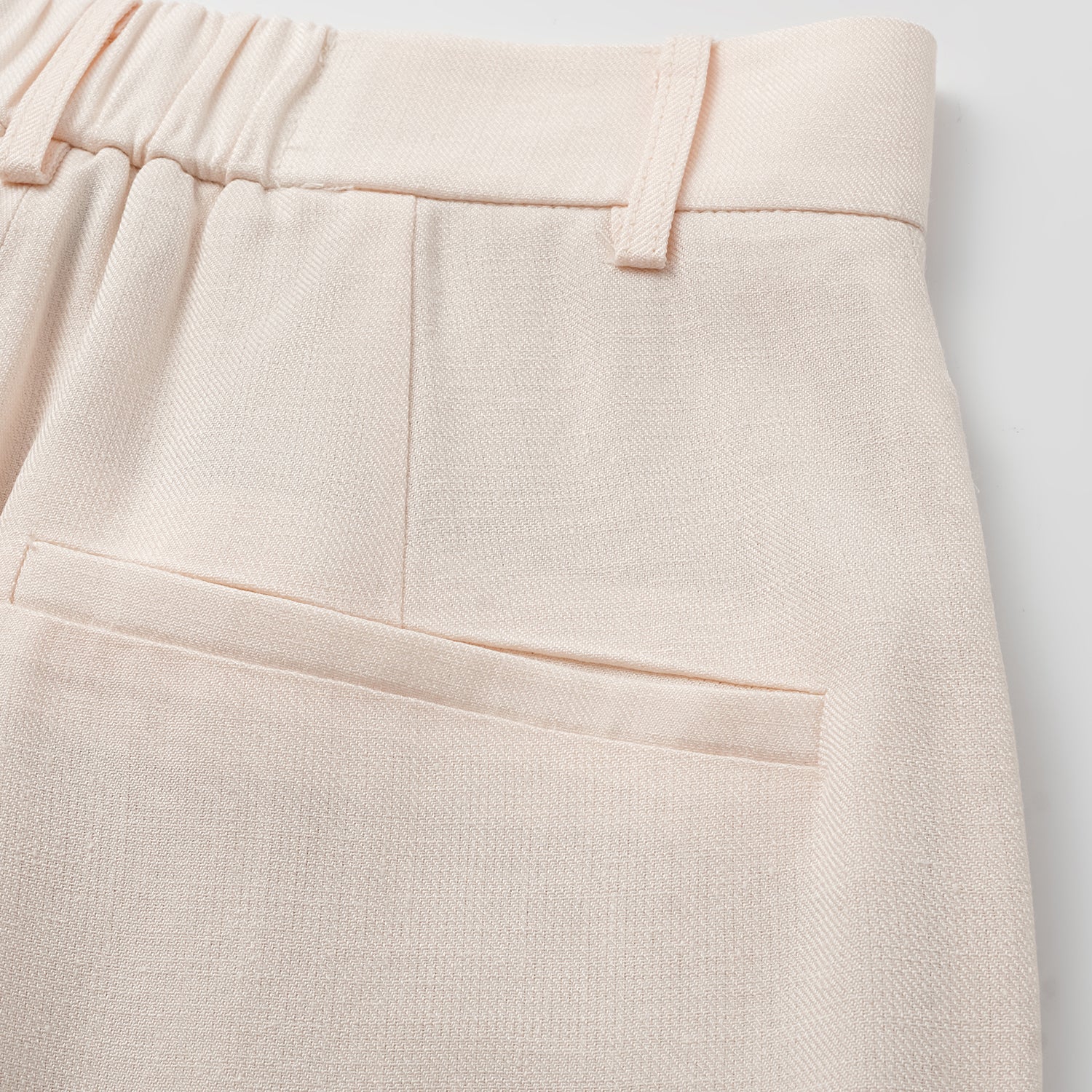 "Weekend at Monaco." 特殊絲竹肌理工藝醋酸休閒九分褲—Ivory