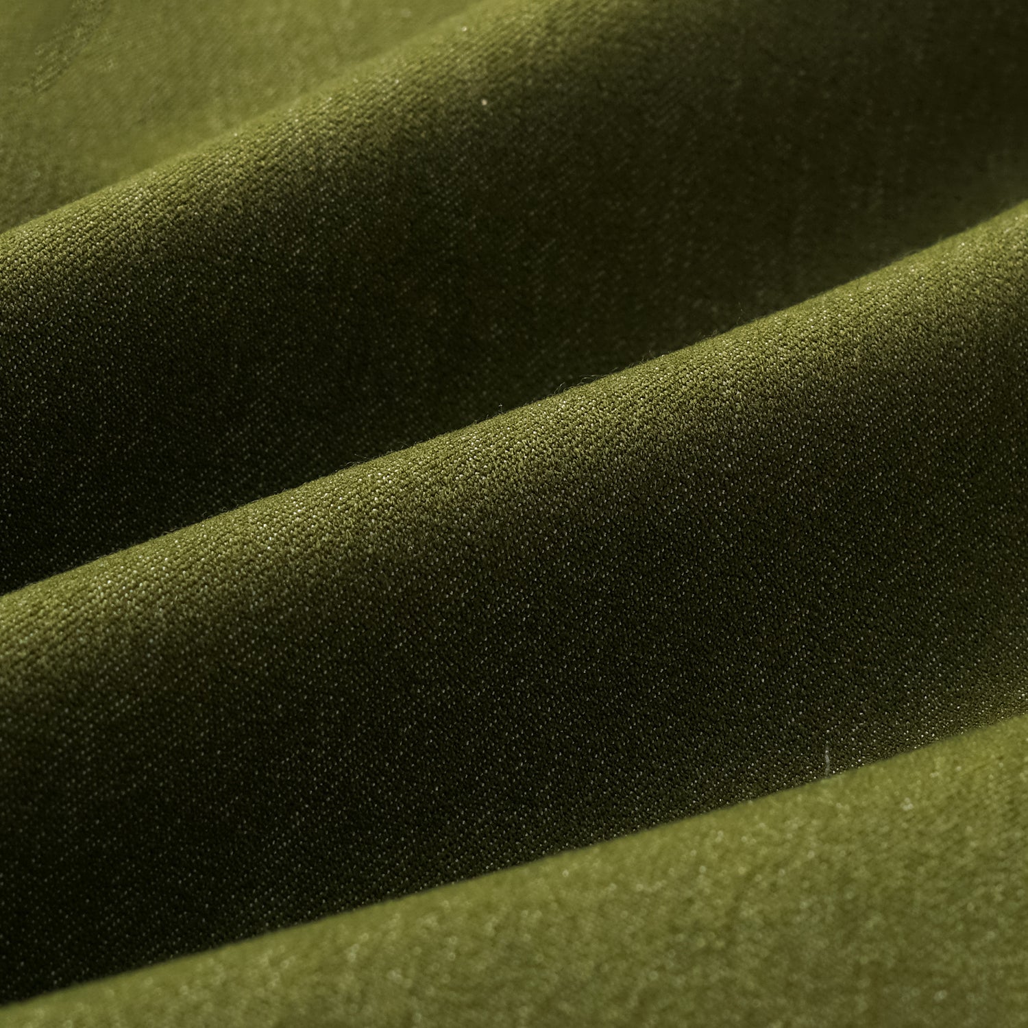 "Weekend at Monaco." 義大利肌理面料短褲—Pistachio