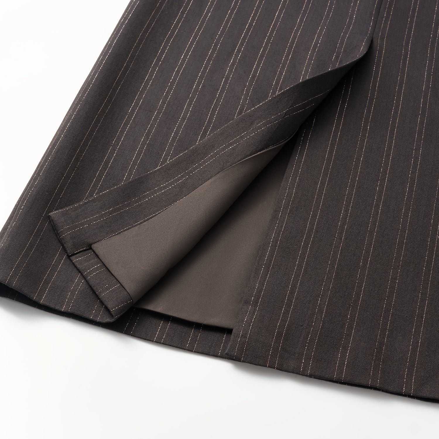 "Speak Sleek." 義大利織金工藝直條西裝鉛筆裙—InK