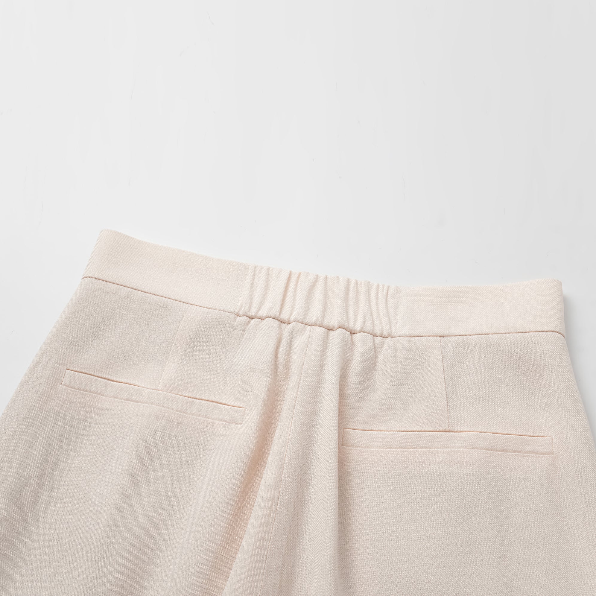 "Weekend at Monaco." 特殊絲竹肌理工藝醋酸休閒喇叭褲—Ivory