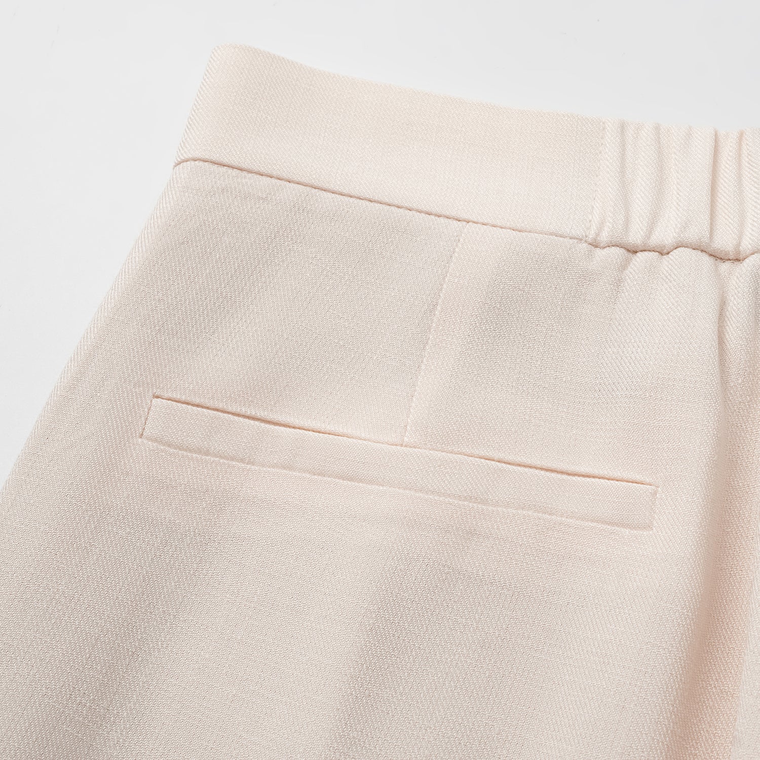 "Weekend at Monaco." 特殊絲竹肌理工藝醋酸休閒喇叭褲—Ivory