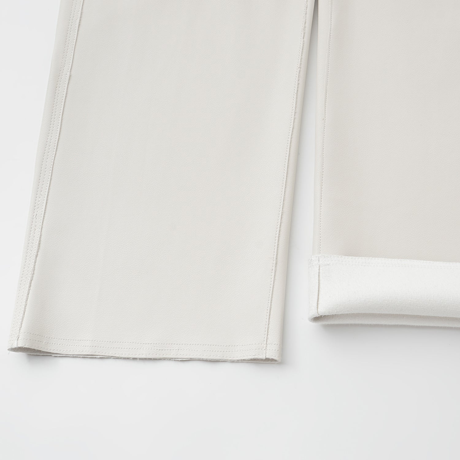 “Easy-go Chic” 純素皮精裁切皮工藝九分褲—Champagne Mousse慕斯香檳