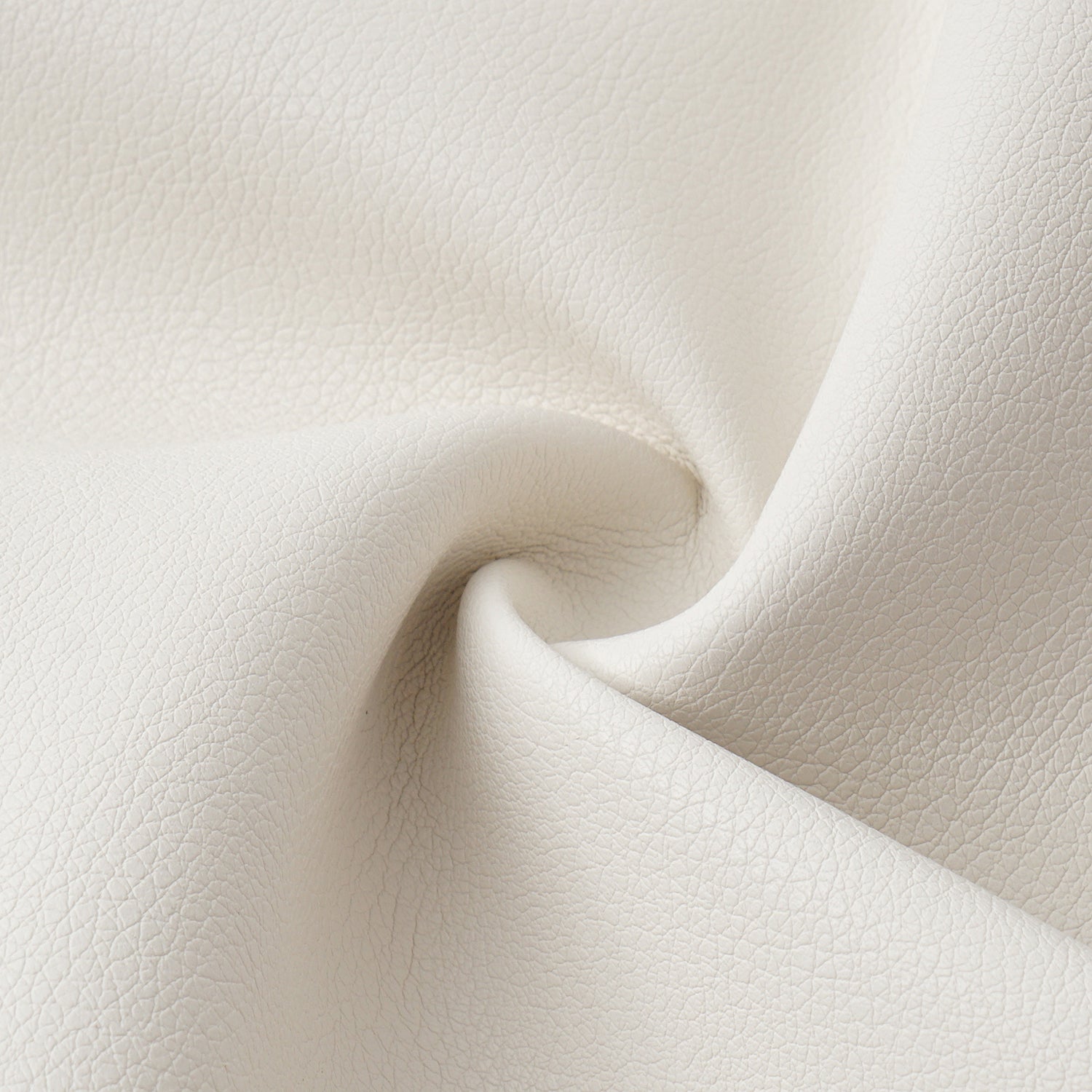 “Easy-go Chic” 純素皮精裁切皮工藝九分褲—Champagne Mousse慕斯香檳