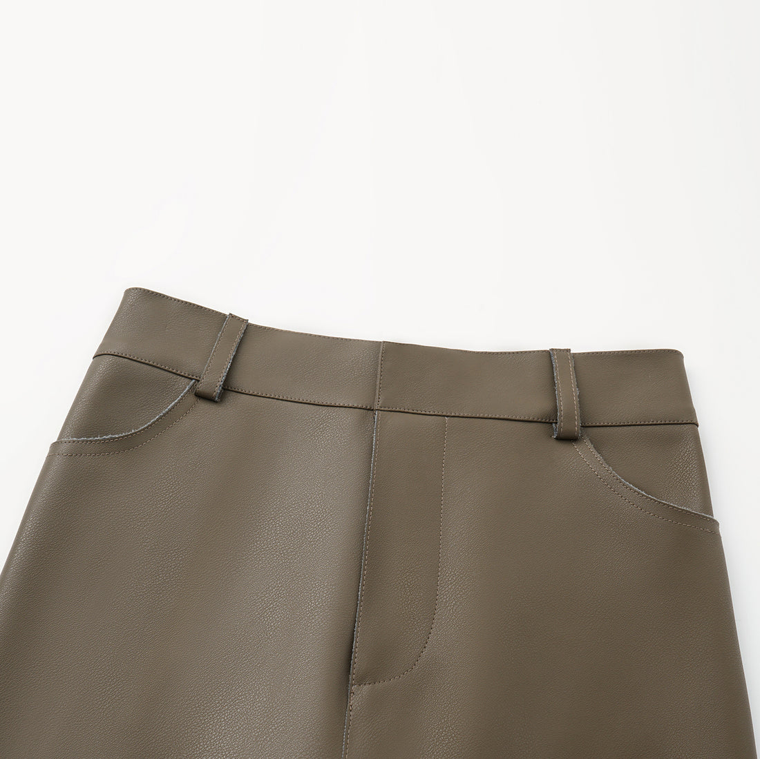 “Easy-go Chic” 純素皮精裁切皮工藝九分褲—Chocolate Lab巧克香氣