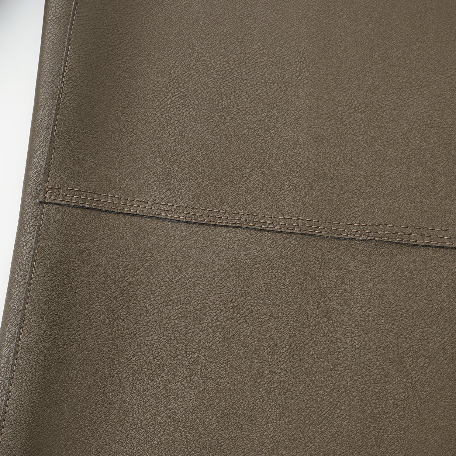 “Easy-go Chic” 純素皮精裁切皮工藝九分褲—Chocolate Lab巧克香氣