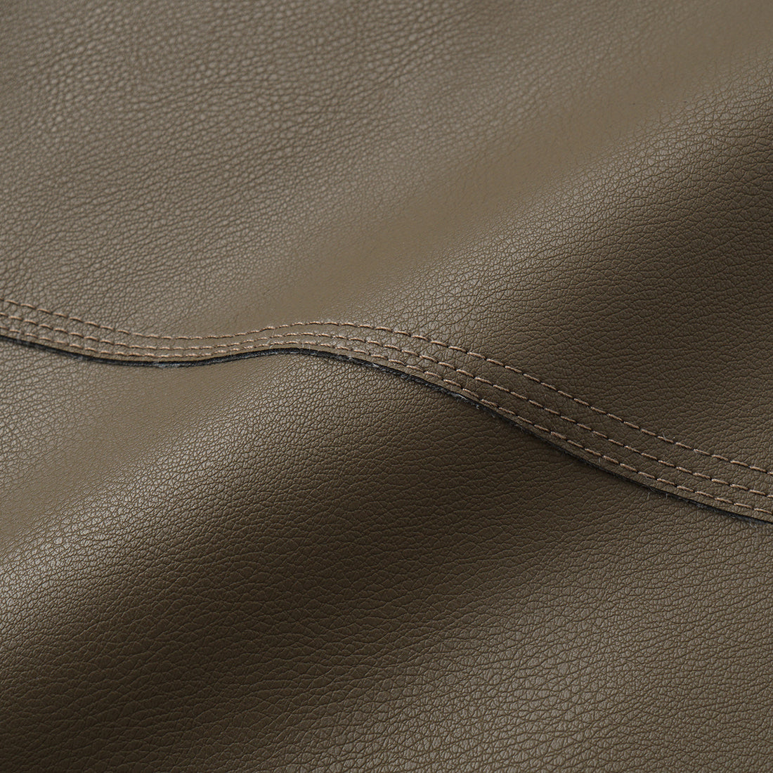 “Easy-go Chic” 純素皮精裁切皮工藝九分褲—Chocolate Lab巧克香氣