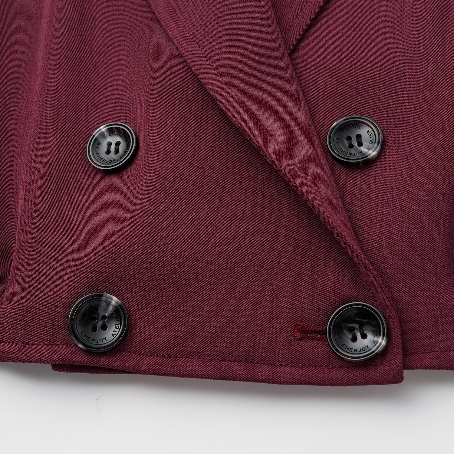 "Westminster weekdays." 義大利輕薄肌理彈性西裝背心—Mulberry Rouge花燃未央