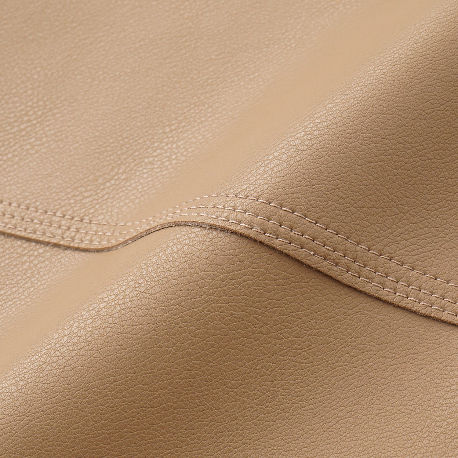 “Easy-go Chic” 純素皮精裁切皮工藝九分褲—Sugar Almond焦糖杏仁