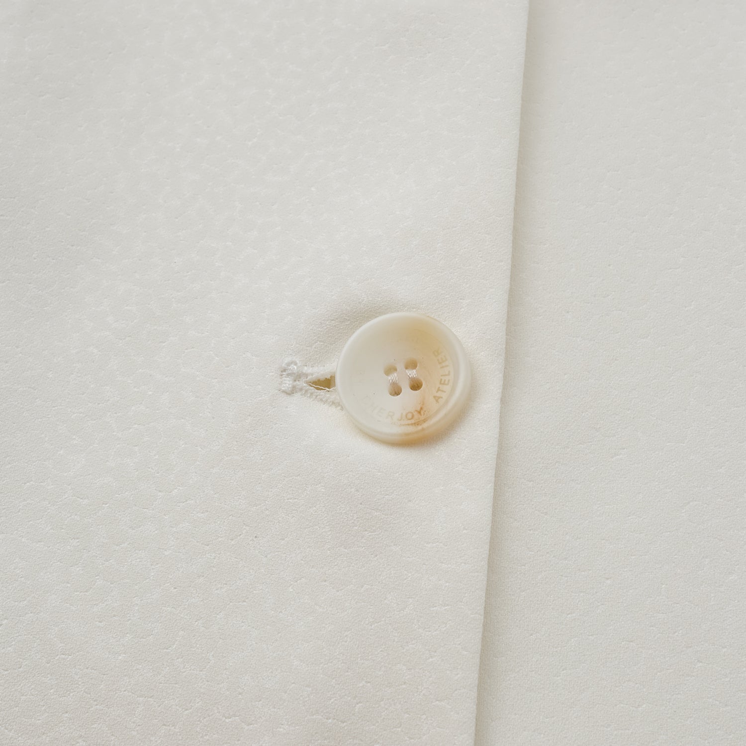 "Speak Sleek" 奢華特殊岩紋肌理西裝馬甲背心—First Light初曦