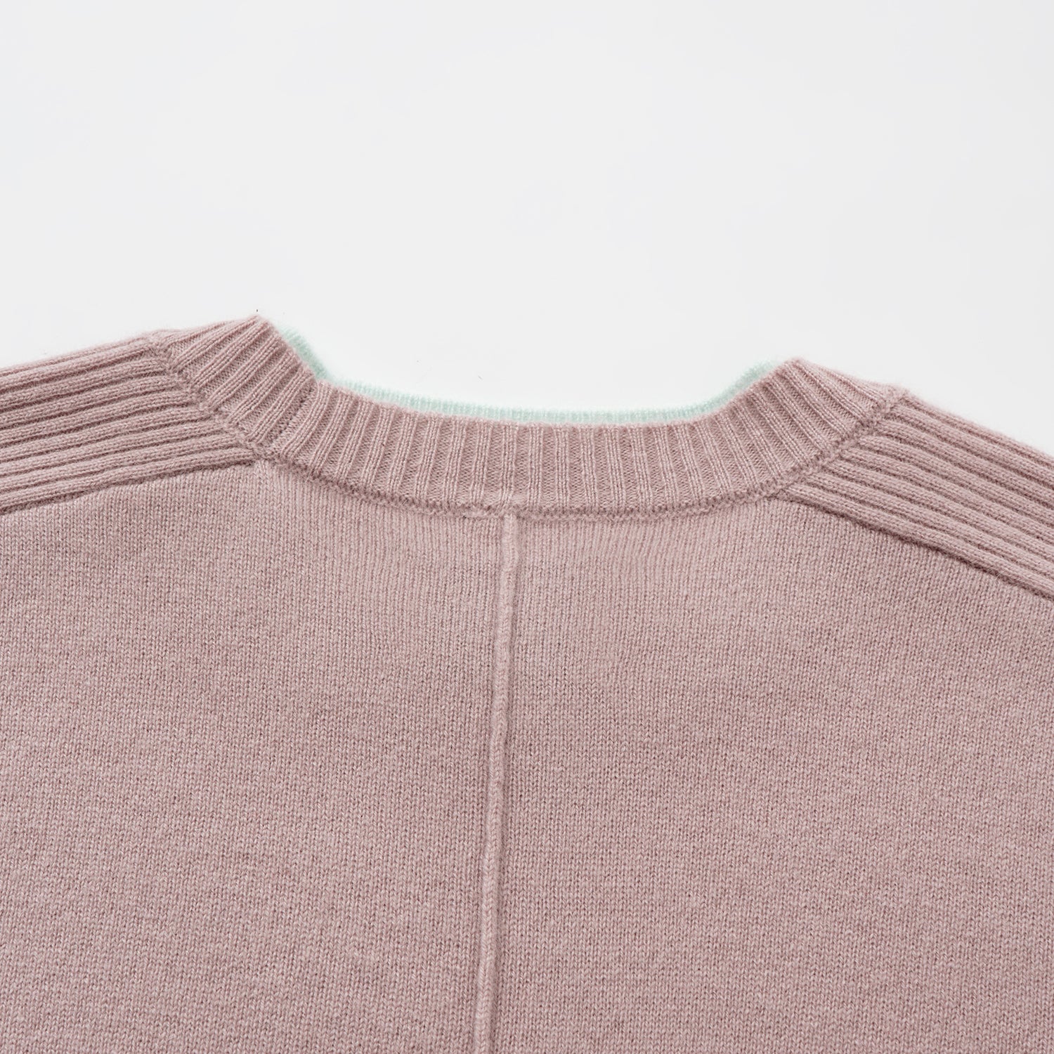 “Winter Diary” 100% Cashmere假兩件式羅紋拼接針織上衣—Blush Haze薄霧櫻粉