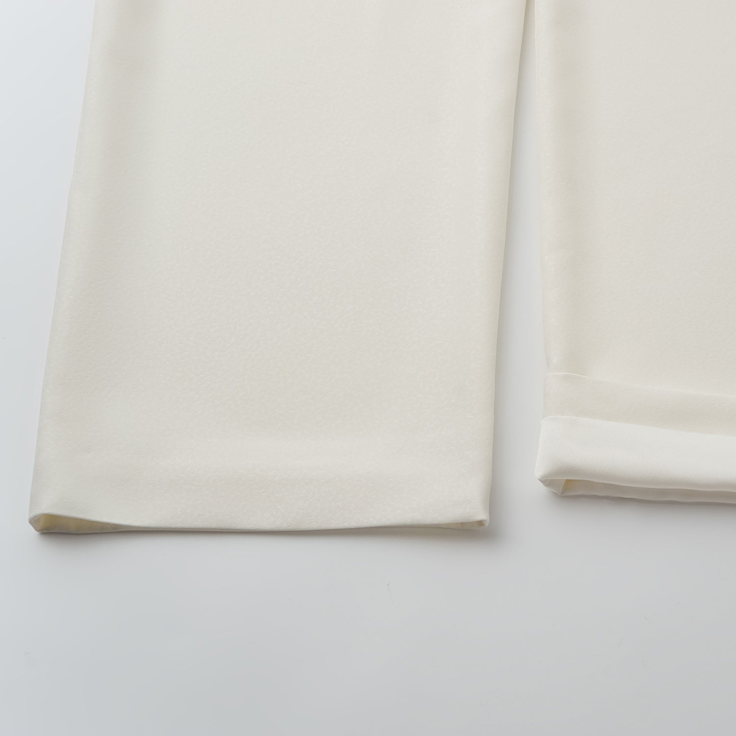 "Speak Sleek" 奢華特殊岩紋肌理西裝長褲—First Light初曦