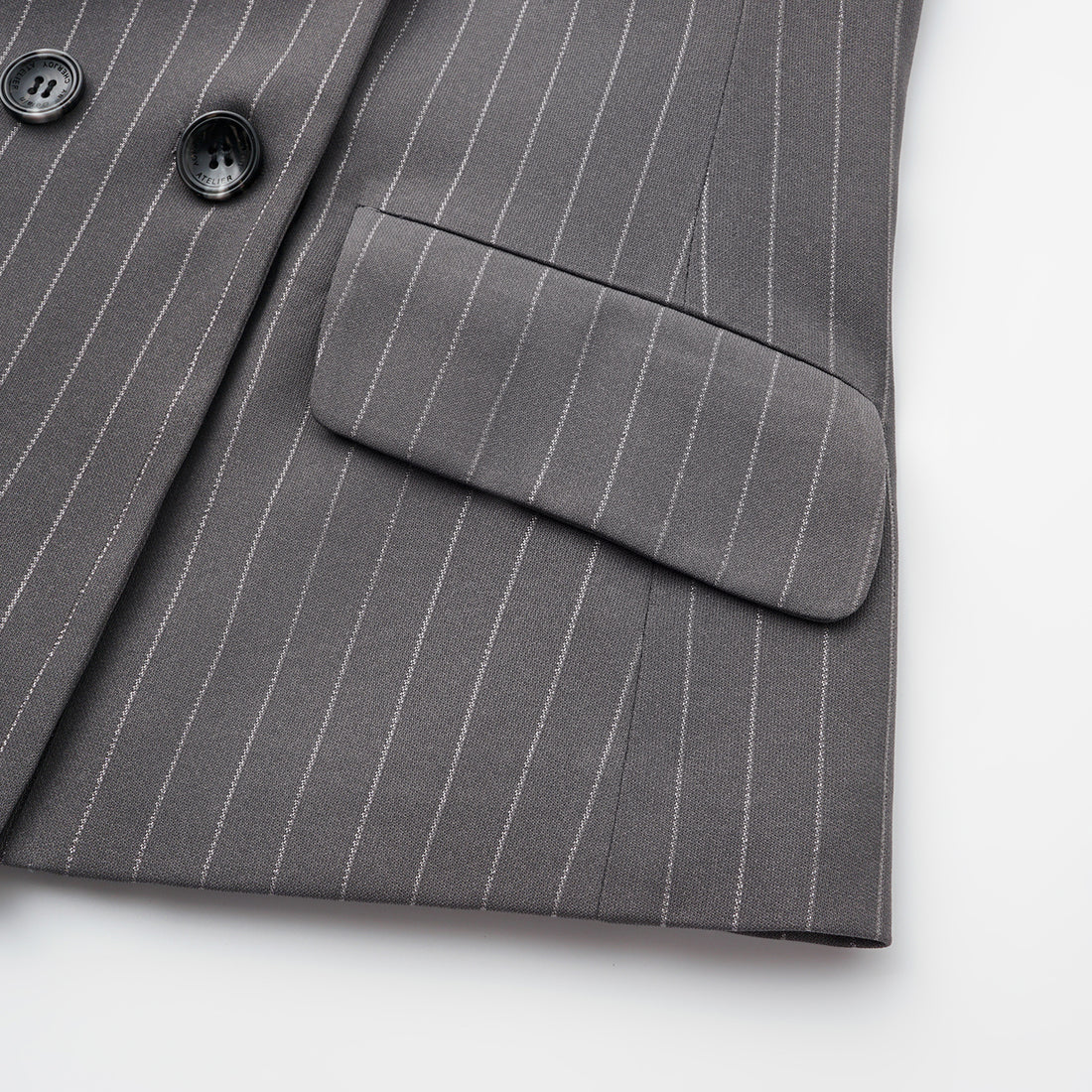 "Speak Sleek." 銀織工藝直條修身西裝外套—Urban Reverie藝境漫游