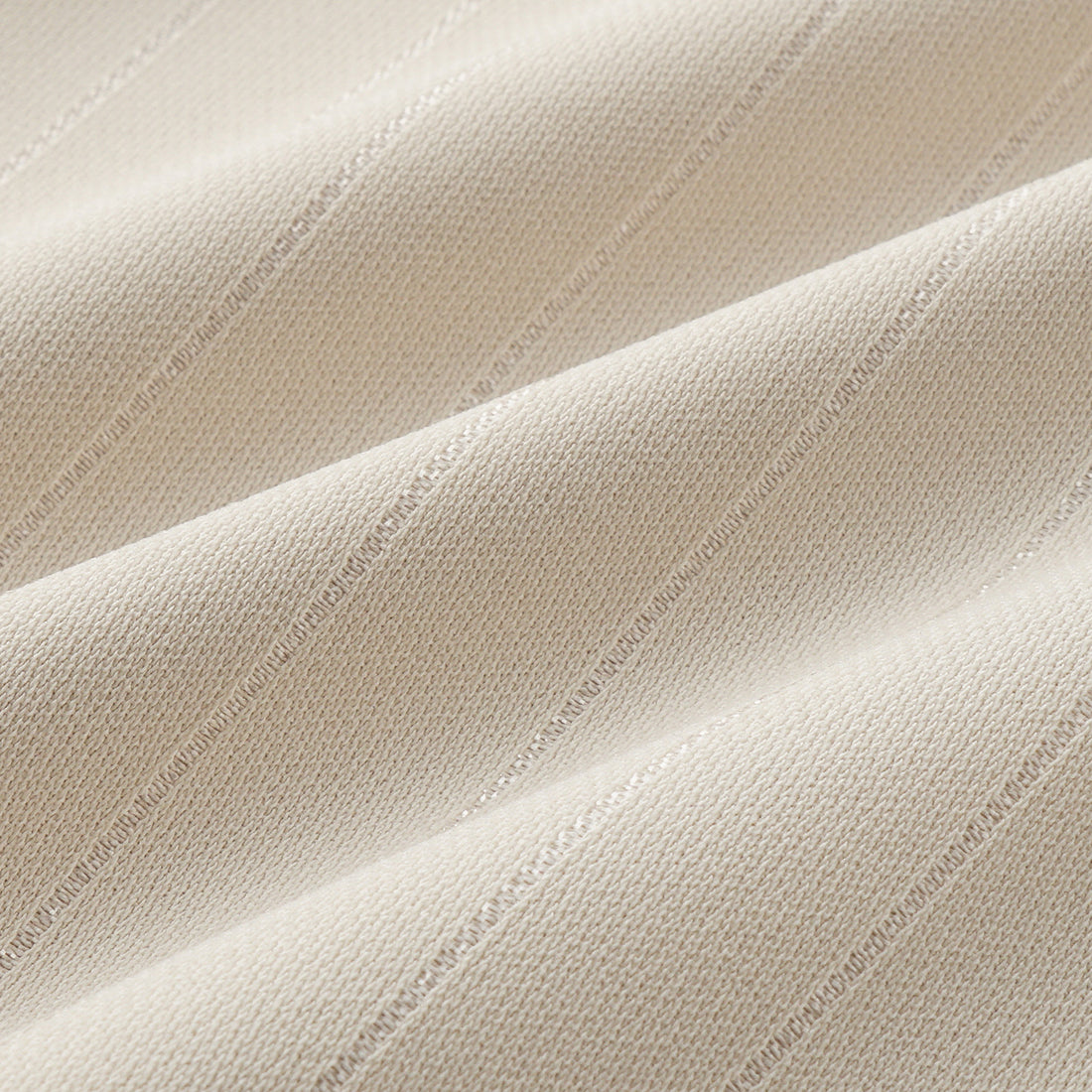 "Speak Sleek." 銀織工藝直條西裝喇叭褲—Drifted Light自由掠影